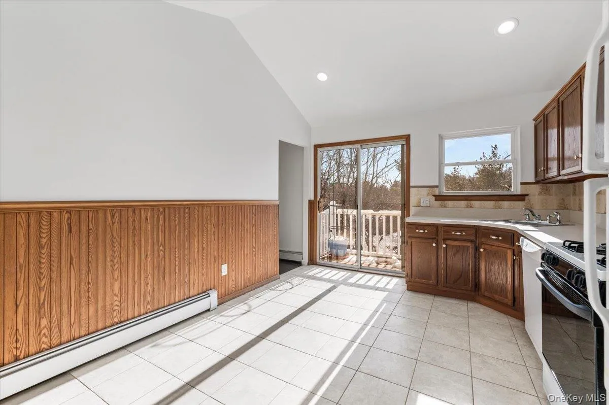 20 Alex Lane, Glen Cove, NY, 3 Bedrooms Bedrooms, 5 Rooms Rooms,2 BathroomsBathrooms,Residential Lease,Idx,Alex,0,954889 20 Alex Lane, Glen Cove, NY, 3 Bedrooms Bedrooms, 5 Rooms Rooms,2 BathroomsBathrooms,Residential Lease,Idx,Alex,0,954889