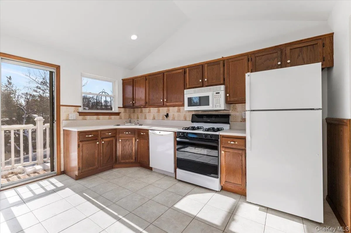 20 Alex Lane, Glen Cove, NY, 3 Bedrooms Bedrooms, 5 Rooms Rooms,2 BathroomsBathrooms,Residential Lease,Idx,Alex,0,954889 20 Alex Lane, Glen Cove, NY, 3 Bedrooms Bedrooms, 5 Rooms Rooms,2 BathroomsBathrooms,Residential Lease,Idx,Alex,0,954889