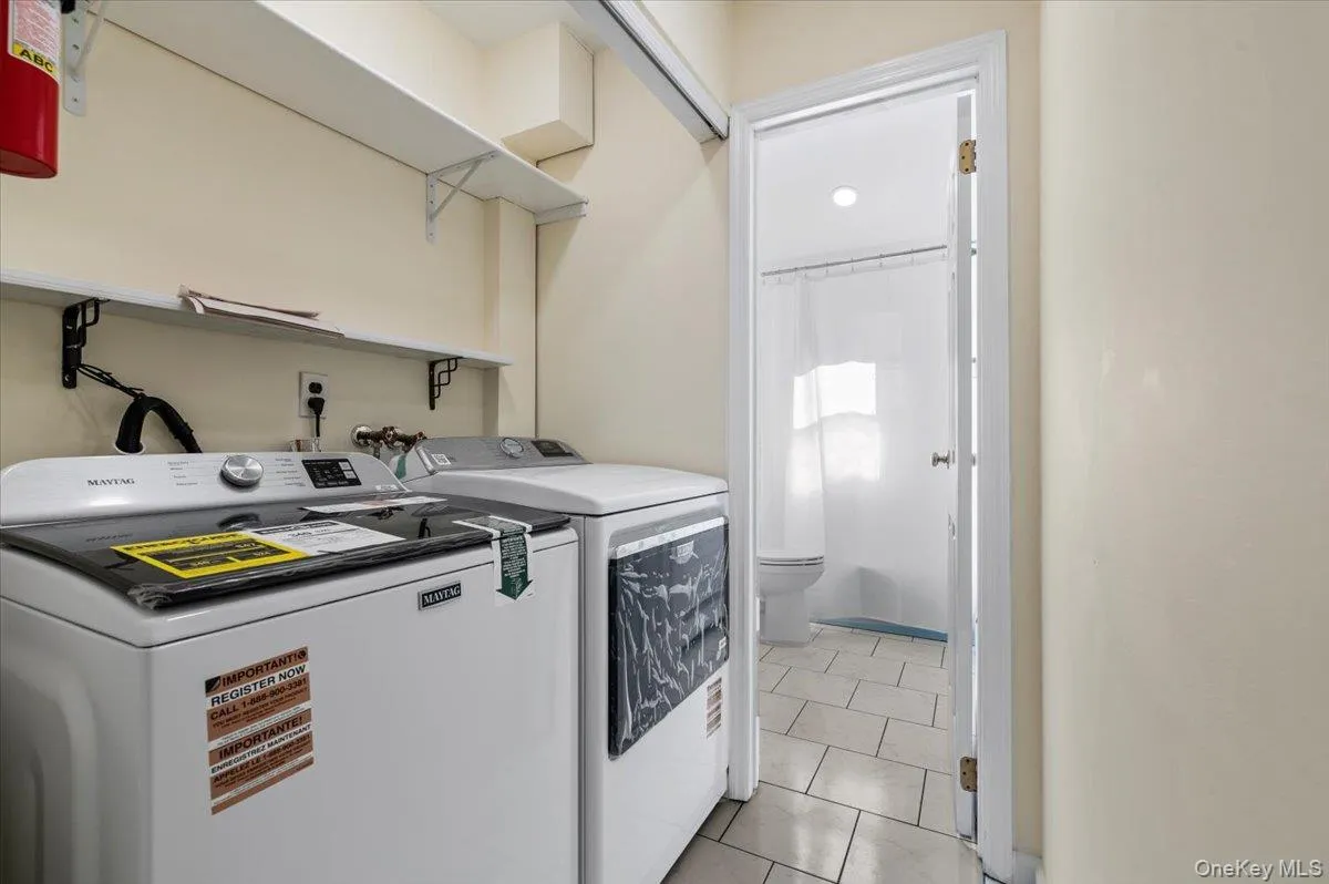 20 Alex Lane, Glen Cove, NY, 3 Bedrooms Bedrooms, 5 Rooms Rooms,2 BathroomsBathrooms,Residential Lease,Idx,Alex,0,954889 20 Alex Lane, Glen Cove, NY, 3 Bedrooms Bedrooms, 5 Rooms Rooms,2 BathroomsBathrooms,Residential Lease,Idx,Alex,0,954889