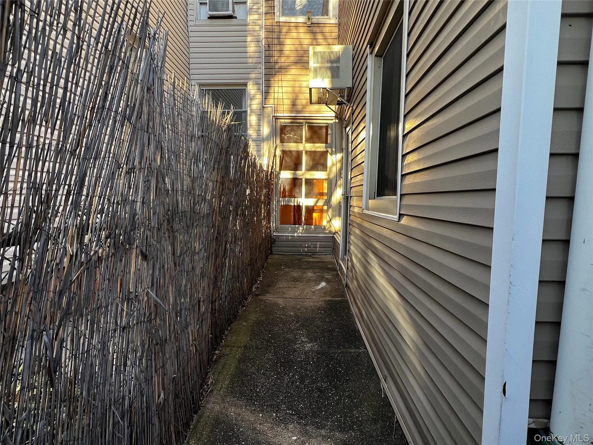 516 Woodward Avenue, New York, NY, 2 Bedrooms Bedrooms, 6 Rooms Rooms,1 BathroomBathrooms,Residential Lease,Idx,Woodward,0,954901 516 Woodward Avenue, New York, NY, 2 Bedrooms Bedrooms, 6 Rooms Rooms,1 BathroomBathrooms,Residential Lease,Idx,Woodward,0,954901