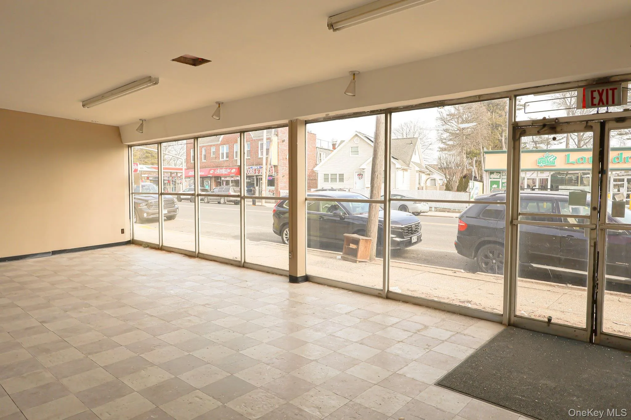 415 Clinton Street, Hempstead, NY, ,Commercial Lease,For Rent,Clinton,0,954925 415 Clinton Street, Hempstead, NY, ,Commercial Lease,For Rent,Clinton,0,954925