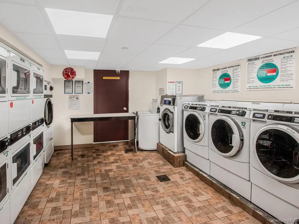 6601 Broadway, New York, NY, 1 Bedroom Bedrooms, 5 Rooms Rooms,1 BathroomBathrooms,Residential,For Rent,Broadway,0,954929 6601 Broadway, New York, NY, 1 Bedroom Bedrooms, 5 Rooms Rooms,1 BathroomBathrooms,Residential,For Rent,Broadway,0,954929