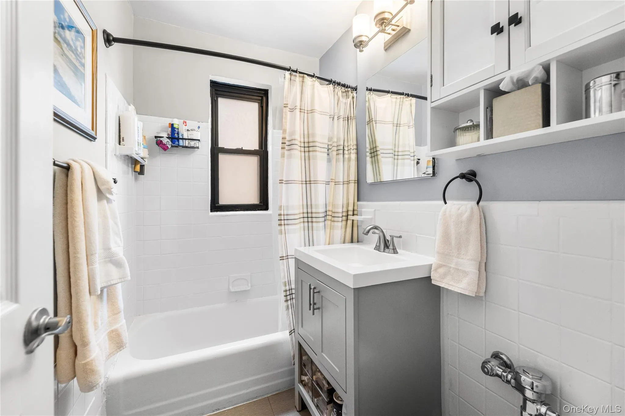640 Pelham Road, New Rochelle, NY, 1 Bedroom Bedrooms, 4 Rooms Rooms,1 BathroomBathrooms,Residential,For Rent,Pelham,0,954939 640 Pelham Road, New Rochelle, NY, 1 Bedroom Bedrooms, 4 Rooms Rooms,1 BathroomBathrooms,Residential,For Rent,Pelham,0,954939