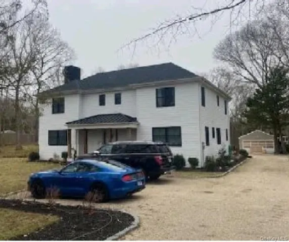 67 Squiretown Road, Southampton, New York 11946