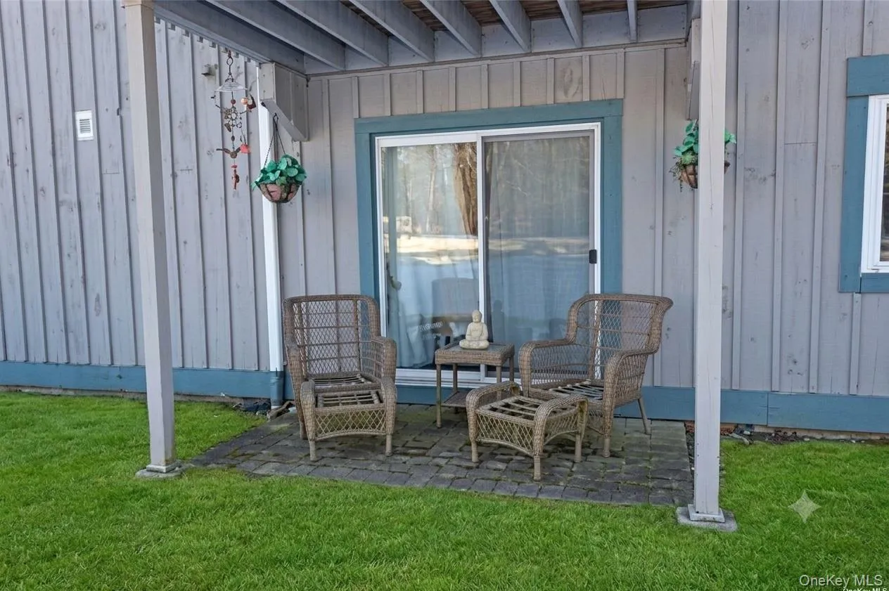 81 Sterling Street, Fishkill, NY, 1 Bedroom Bedrooms, 3 Rooms Rooms,1 BathroomBathrooms,Residential,For Rent,Sterling,0,954957 81 Sterling Street, Fishkill, NY, 1 Bedroom Bedrooms, 3 Rooms Rooms,1 BathroomBathrooms,Residential,For Rent,Sterling,0,954957