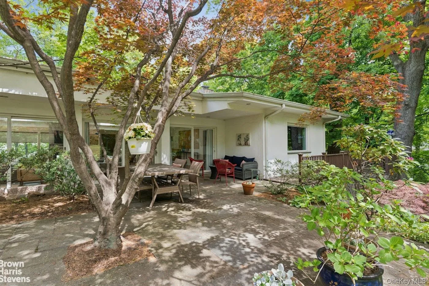 383 254th Street, New York, NY, 4 Bedrooms Bedrooms, 7 Rooms Rooms,3 BathroomsBathrooms,Residential,For Rent,254th,0,954990 383 254th Street, New York, NY, 4 Bedrooms Bedrooms, 7 Rooms Rooms,3 BathroomsBathrooms,Residential,For Rent,254th,0,954990