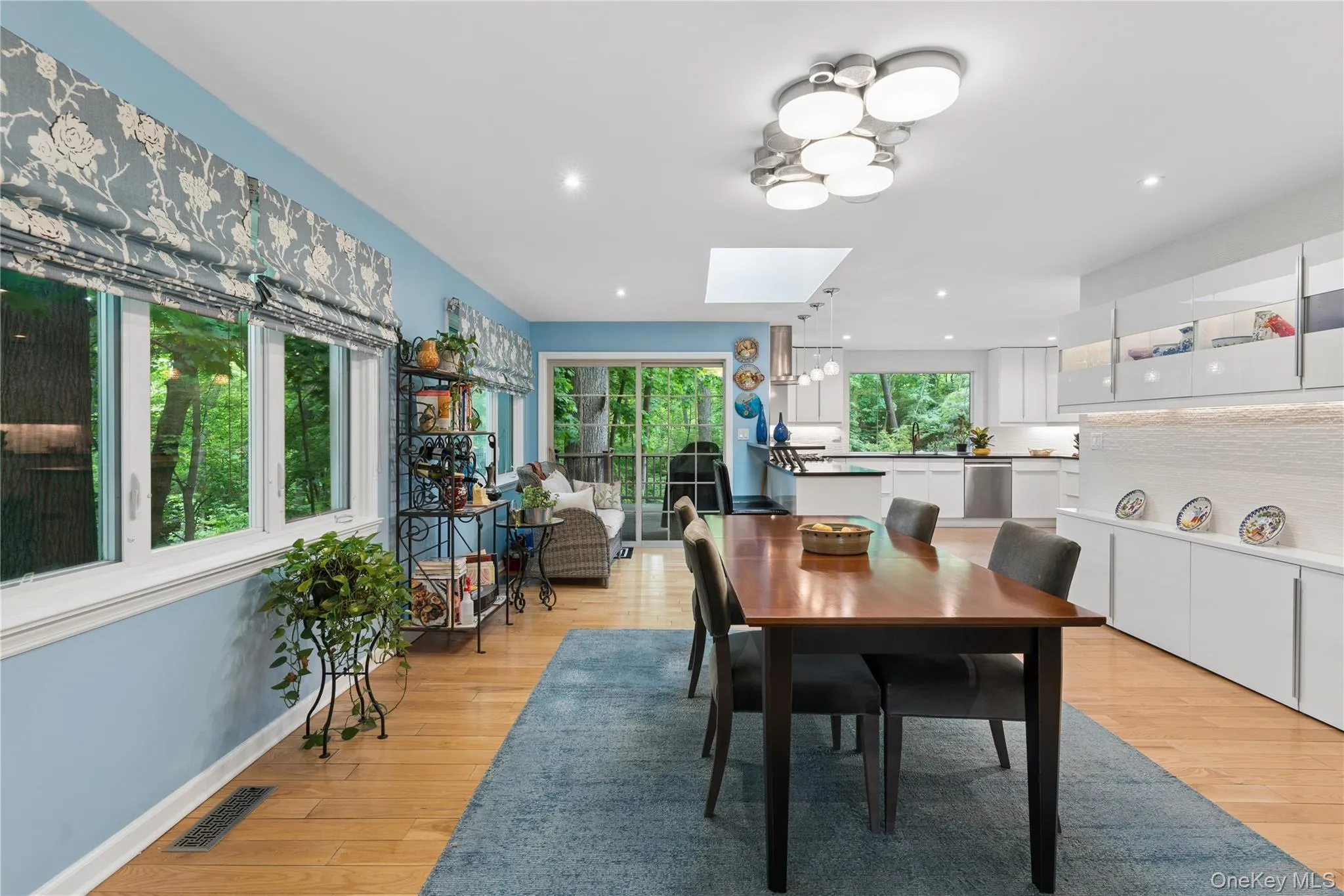 383 254th Street, New York, NY, 4 Bedrooms Bedrooms, 7 Rooms Rooms,3 BathroomsBathrooms,Residential,For Rent,254th,0,954990 383 254th Street, New York, NY, 4 Bedrooms Bedrooms, 7 Rooms Rooms,3 BathroomsBathrooms,Residential,For Rent,254th,0,954990