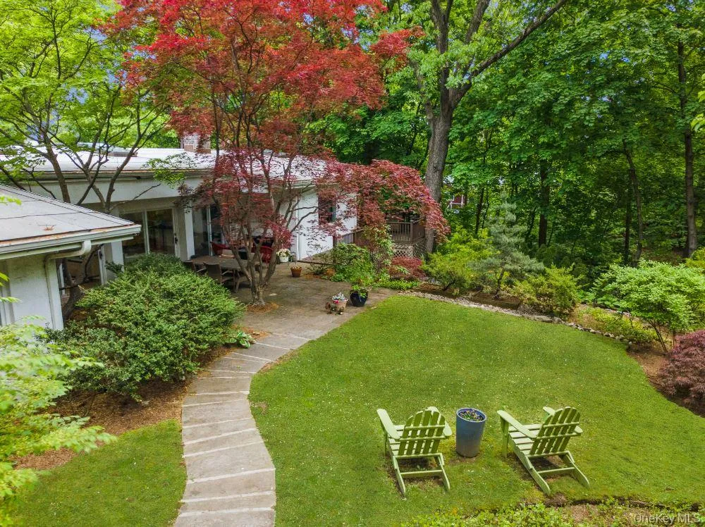 383 254th Street, New York, NY, 4 Bedrooms Bedrooms, 7 Rooms Rooms,3 BathroomsBathrooms,Residential,For Rent,254th,0,954990 383 254th Street, New York, NY, 4 Bedrooms Bedrooms, 7 Rooms Rooms,3 BathroomsBathrooms,Residential,For Rent,254th,0,954990