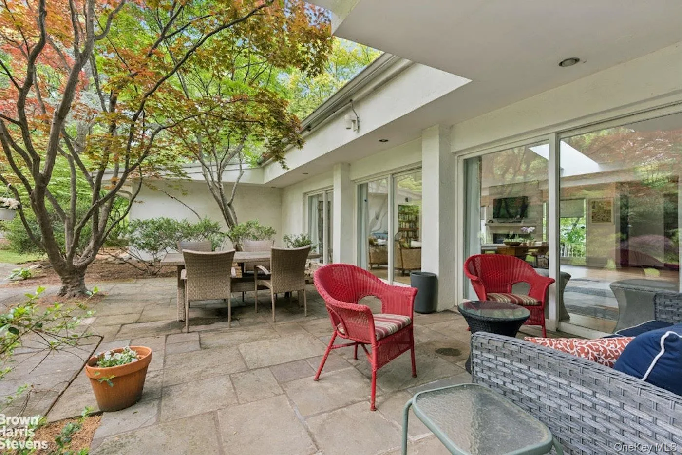 383 254th Street, New York, NY, 4 Bedrooms Bedrooms, 7 Rooms Rooms,3 BathroomsBathrooms,Residential,For Rent,254th,0,954990 383 254th Street, New York, NY, 4 Bedrooms Bedrooms, 7 Rooms Rooms,3 BathroomsBathrooms,Residential,For Rent,254th,0,954990