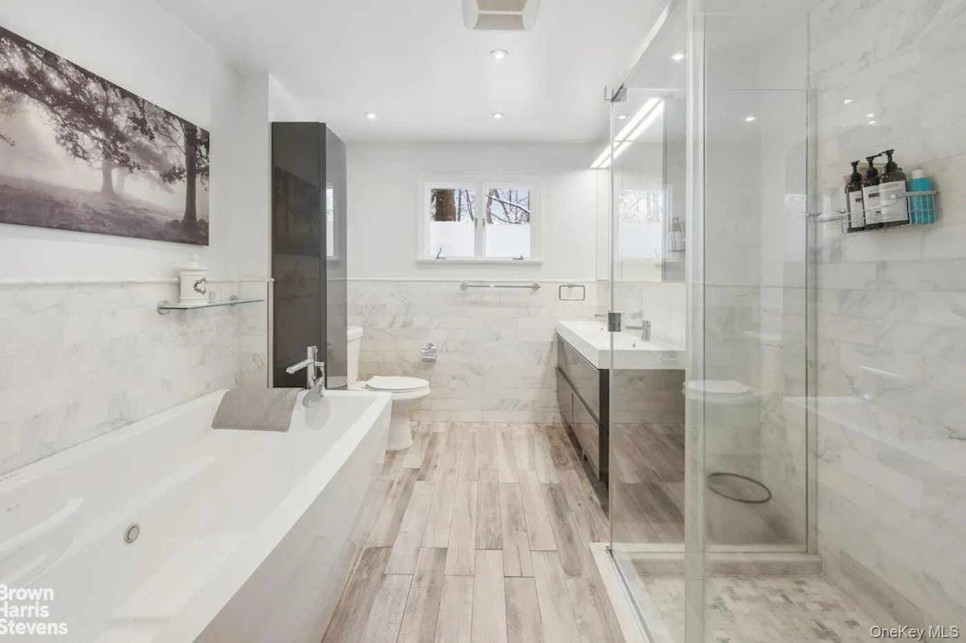 383 254th Street, New York, NY, 4 Bedrooms Bedrooms, 7 Rooms Rooms,3 BathroomsBathrooms,Residential,For Rent,254th,0,954990 383 254th Street, New York, NY, 4 Bedrooms Bedrooms, 7 Rooms Rooms,3 BathroomsBathrooms,Residential,For Rent,254th,0,954990