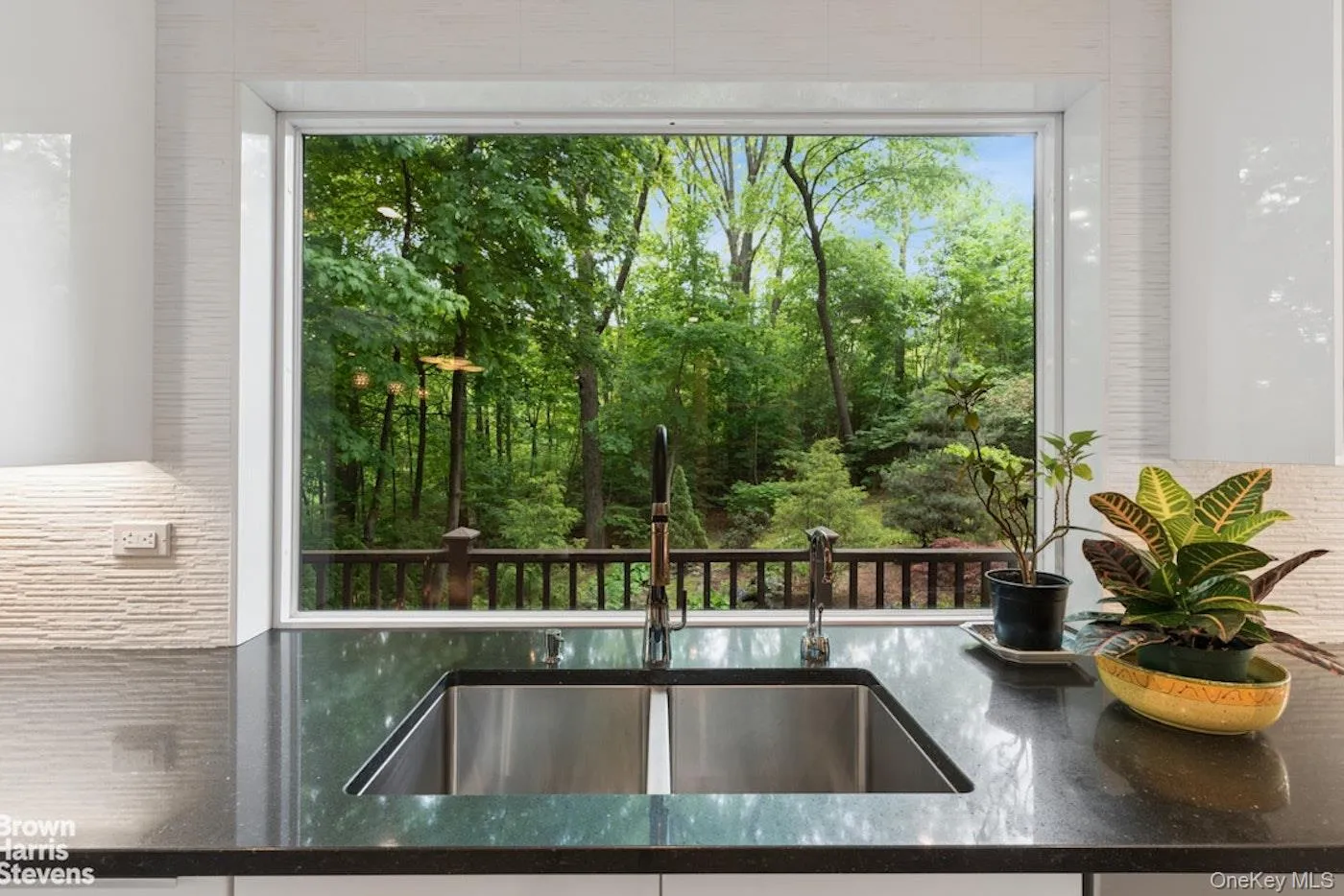 383 254th Street, New York, NY, 4 Bedrooms Bedrooms, 7 Rooms Rooms,3 BathroomsBathrooms,Residential,For Rent,254th,0,954990 383 254th Street, New York, NY, 4 Bedrooms Bedrooms, 7 Rooms Rooms,3 BathroomsBathrooms,Residential,For Rent,254th,0,954990
