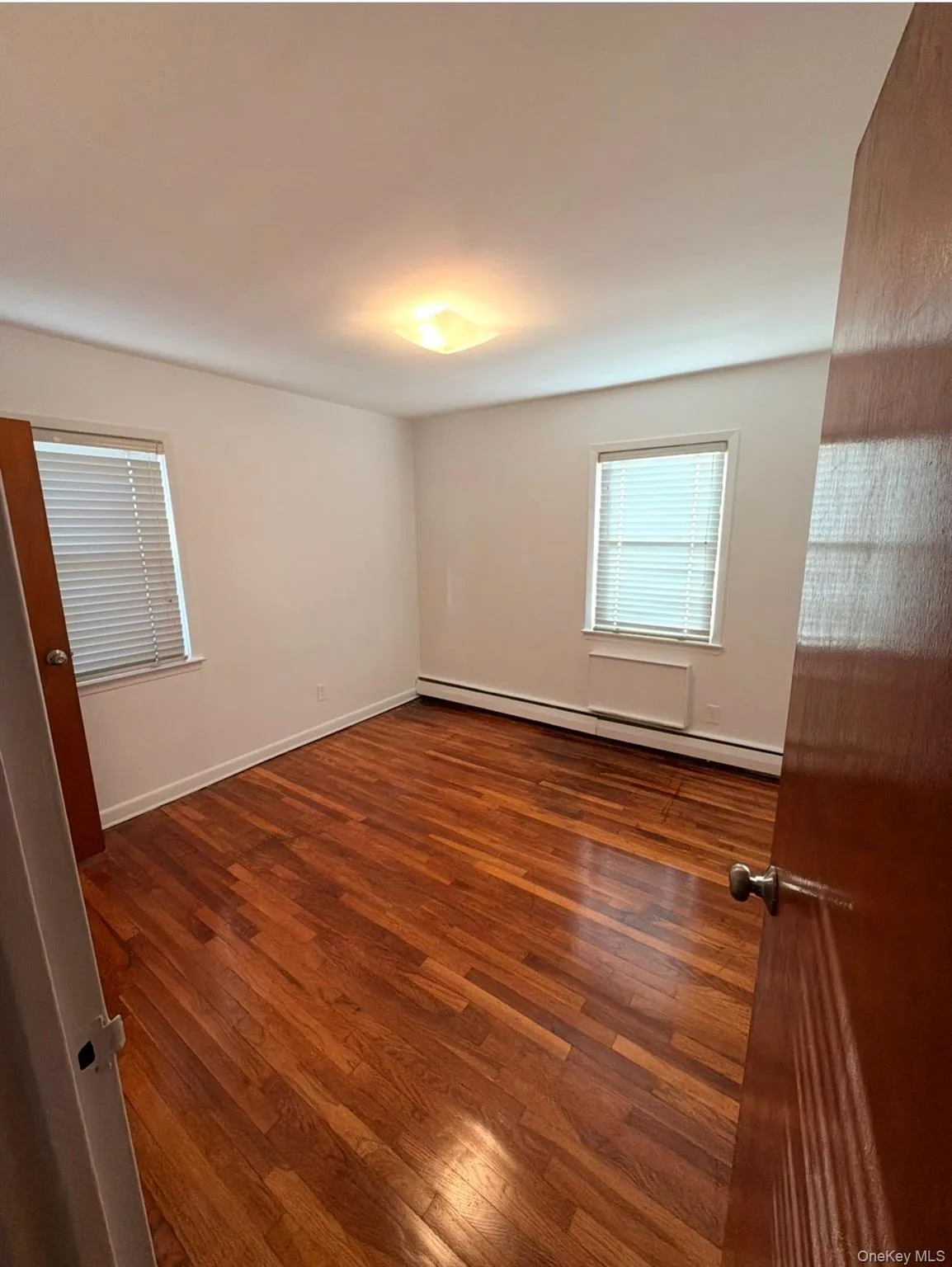 6046 69th Place, New York, NY, 3 Bedrooms Bedrooms, 6 Rooms Rooms,1 BathroomBathrooms,Residential Lease,For Rent,69th,0,955020 6046 69th Place, New York, NY, 3 Bedrooms Bedrooms, 6 Rooms Rooms,1 BathroomBathrooms,Residential Lease,For Rent,69th,0,955020