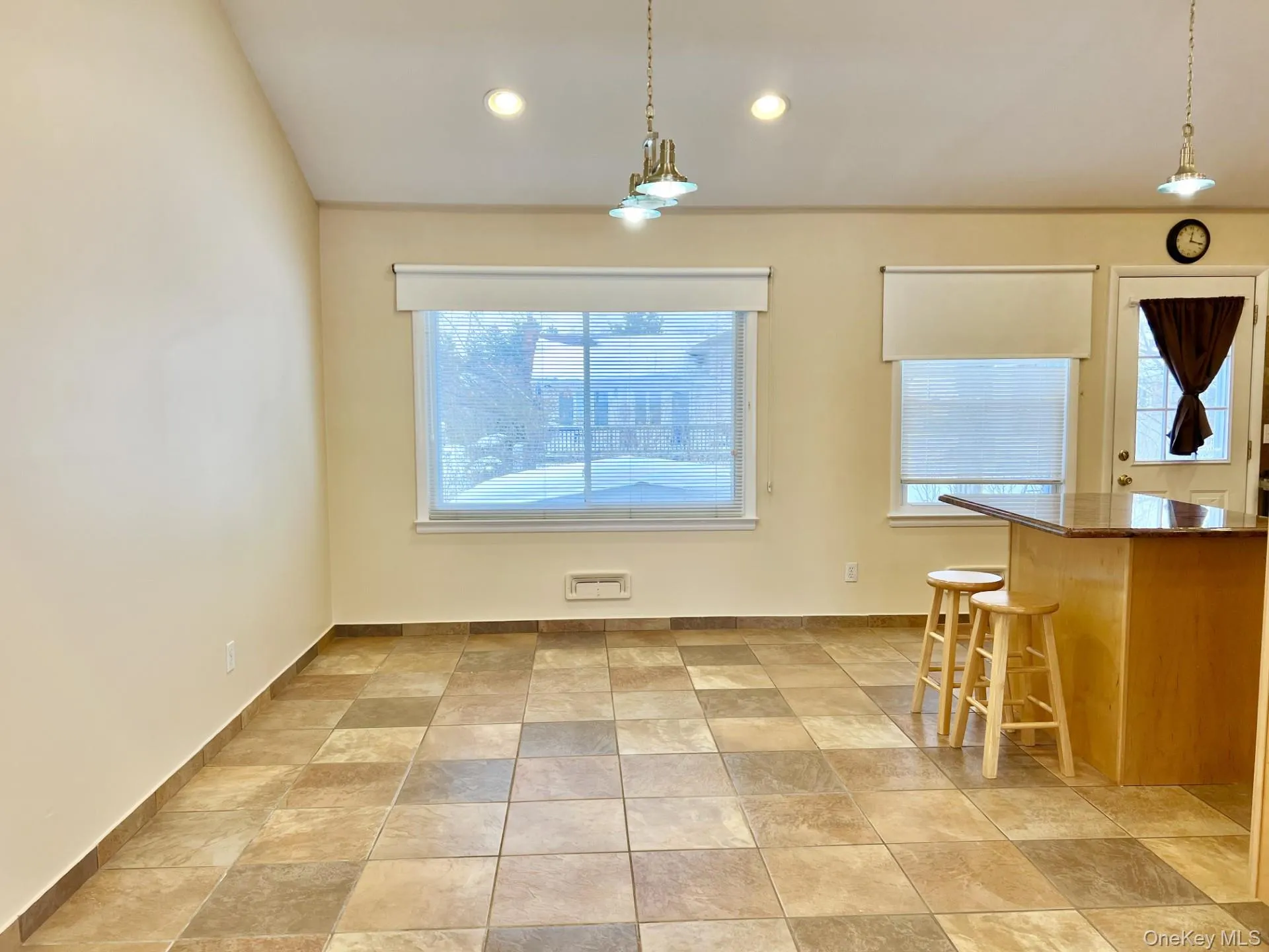 34 Julliard Drive, Oyster Bay, NY, 3 Bedrooms Bedrooms, 6 Rooms Rooms,1 BathroomBathrooms,Residential Lease,For Rent,Julliard,0,955023 34 Julliard Drive, Oyster Bay, NY, 3 Bedrooms Bedrooms, 6 Rooms Rooms,1 BathroomBathrooms,Residential Lease,For Rent,Julliard,0,955023