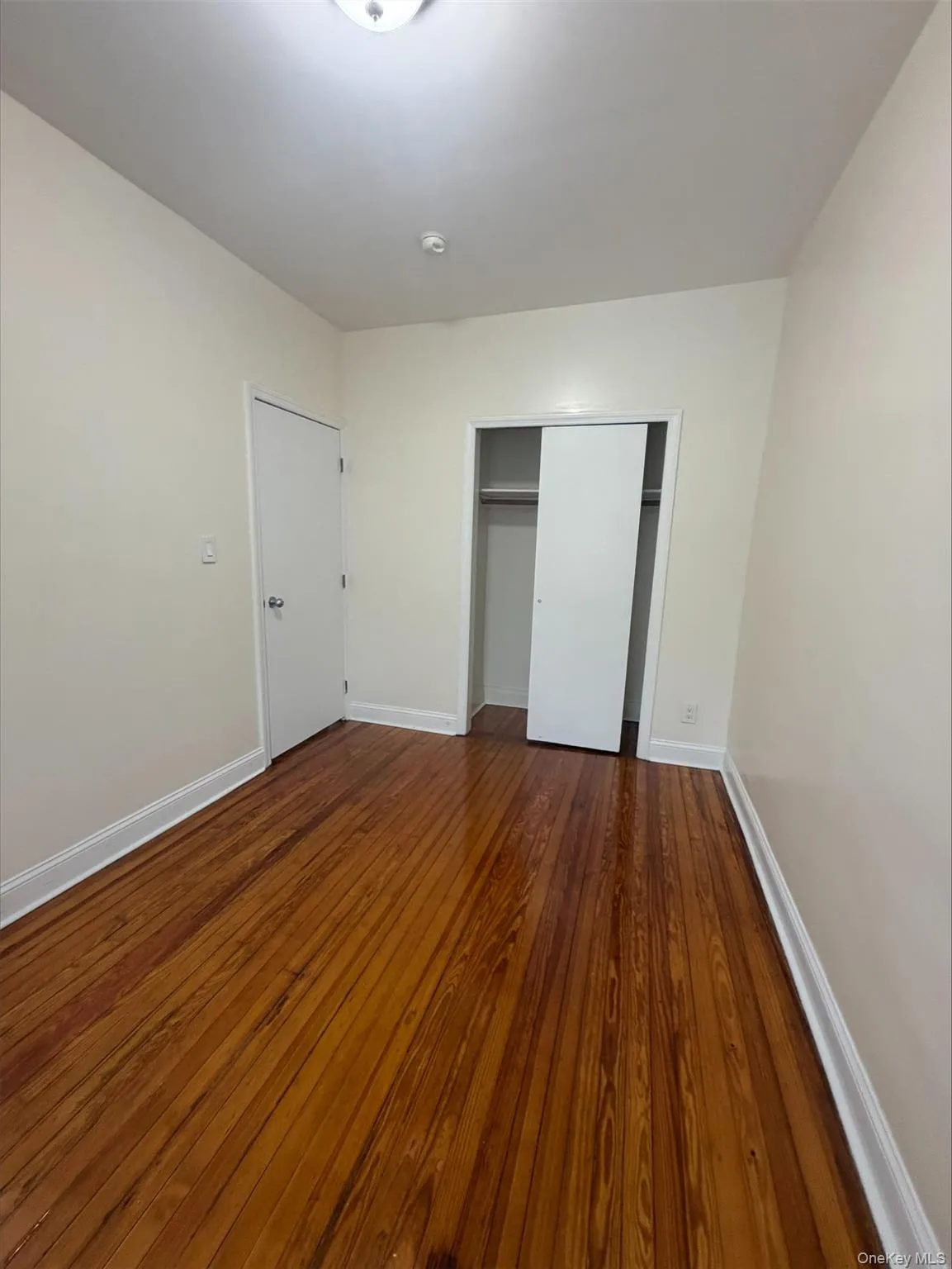9347 202nd Street, New York, NY, 4 Bedrooms Bedrooms, 5 Rooms Rooms,1 BathroomBathrooms,Residential Lease,Idx,202nd,0,955026 9347 202nd Street, New York, NY, 4 Bedrooms Bedrooms, 5 Rooms Rooms,1 BathroomBathrooms,Residential Lease,Idx,202nd,0,955026