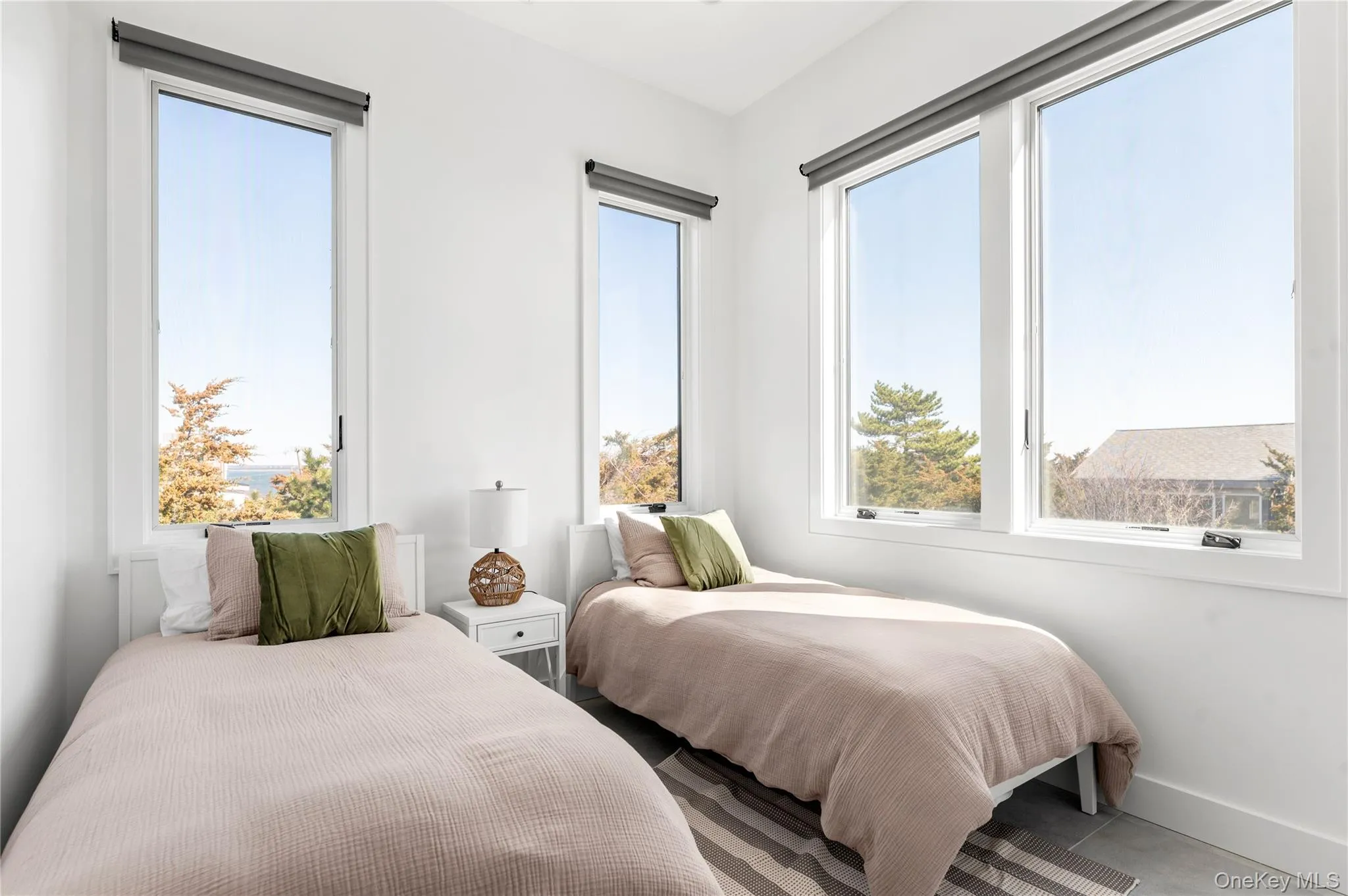 44 Island Walk, Islip, NY, 4 Bedrooms Bedrooms, 8 Rooms Rooms,3 BathroomsBathrooms,Residential,For Rent,Island,0,955042 44 Island Walk, Islip, NY, 4 Bedrooms Bedrooms, 8 Rooms Rooms,3 BathroomsBathrooms,Residential,For Rent,Island,0,955042