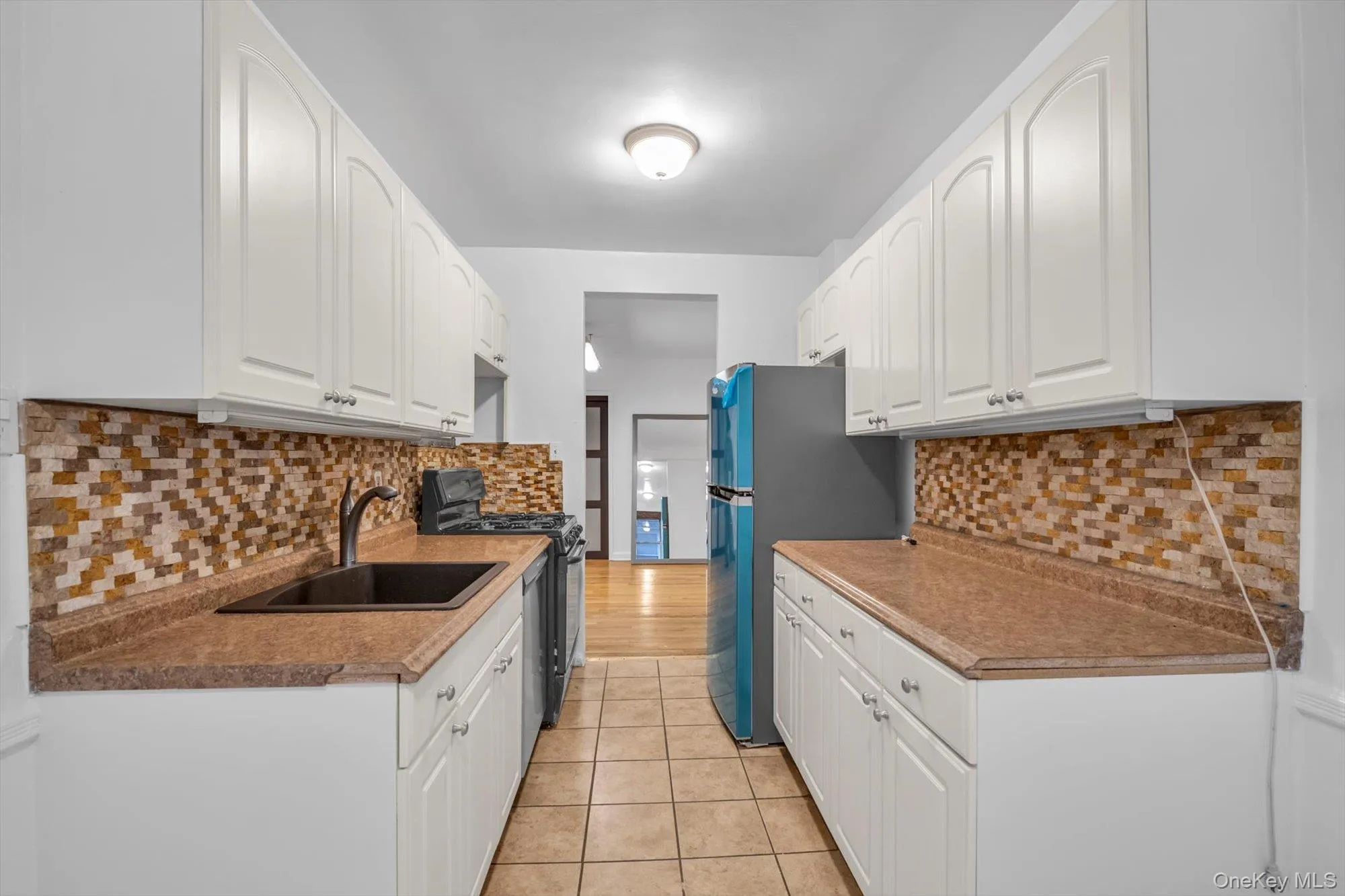 2080 Barnes Avenue, New York, NY, 1 Bedroom Bedrooms, 4 Rooms Rooms,1 BathroomBathrooms,Residential,For Rent,Barnes,0,955055 2080 Barnes Avenue, New York, NY, 1 Bedroom Bedrooms, 4 Rooms Rooms,1 BathroomBathrooms,Residential,For Rent,Barnes,0,955055