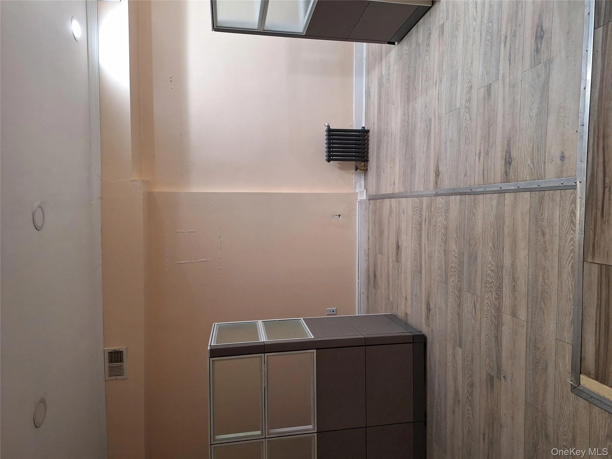 16718 Hillside Avenue, New York, NY, ,Commercial Lease,For Rent,Hillside,0,955059 16718 Hillside Avenue, New York, NY, ,Commercial Lease,For Rent,Hillside,0,955059