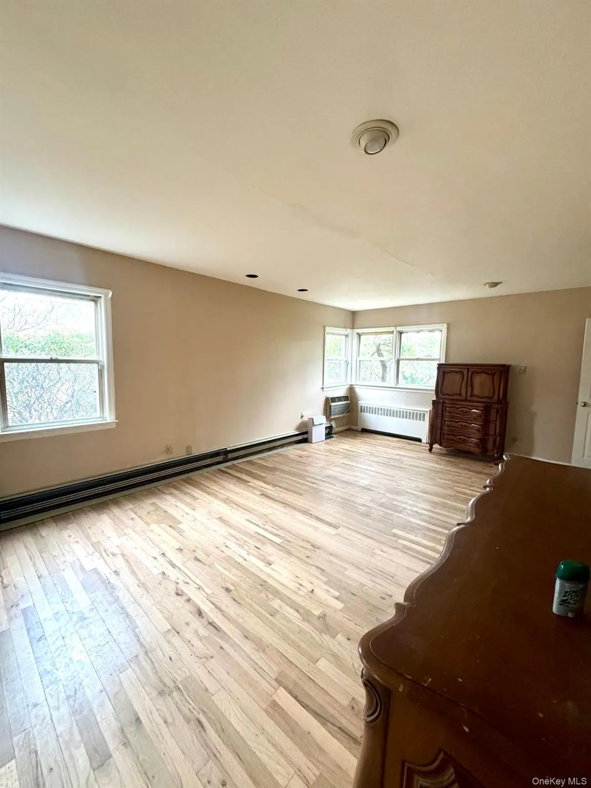 2780 Rockaway Avenue, Hempstead, NY, 4 Bedrooms Bedrooms, 7 Rooms Rooms,2 BathroomsBathrooms,Residential Lease,Idx,Rockaway,0,955074 2780 Rockaway Avenue, Hempstead, NY, 4 Bedrooms Bedrooms, 7 Rooms Rooms,2 BathroomsBathrooms,Residential Lease,Idx,Rockaway,0,955074