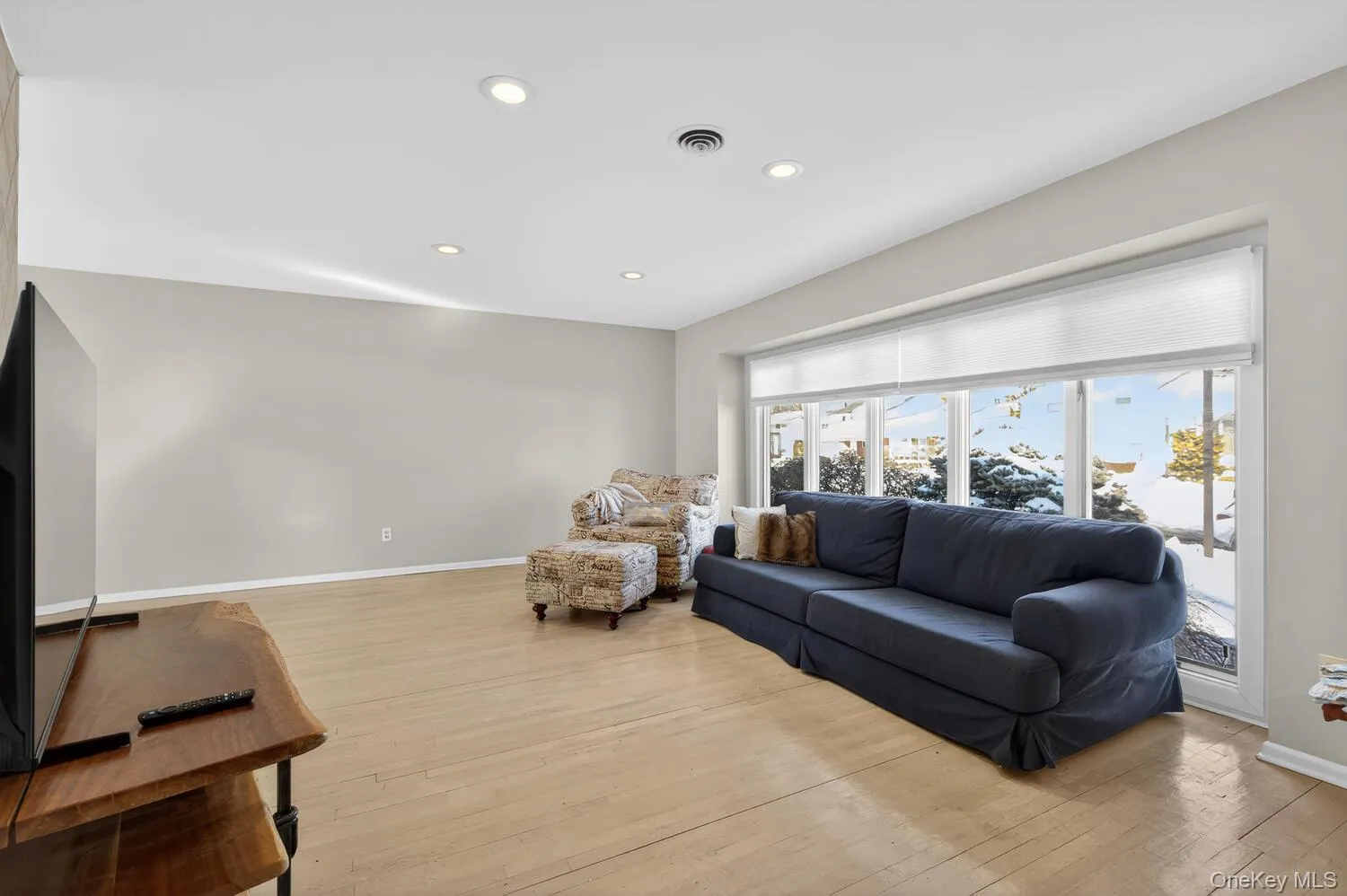 10 Whitlock Street, Oyster Bay, NY, 4 Bedrooms Bedrooms, 10 Rooms Rooms,3 BathroomsBathrooms,Residential Lease,For Rent,Whitlock,0,955104 10 Whitlock Street, Oyster Bay, NY, 4 Bedrooms Bedrooms, 10 Rooms Rooms,3 BathroomsBathrooms,Residential Lease,For Rent,Whitlock,0,955104