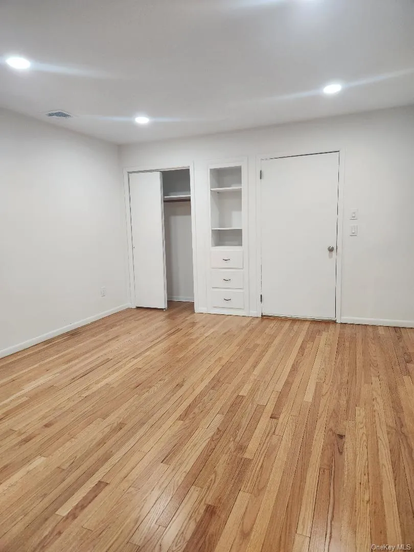 147 Congers Road, Clarkstown, NY, 2 Bedrooms Bedrooms, 5 Rooms Rooms,1 BathroomBathrooms,Residential Lease,Idx,Congers,0,955113 147 Congers Road, Clarkstown, NY, 2 Bedrooms Bedrooms, 5 Rooms Rooms,1 BathroomBathrooms,Residential Lease,Idx,Congers,0,955113