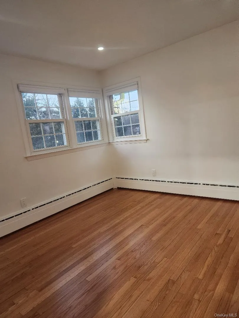 147 Congers Road, Clarkstown, NY, 2 Bedrooms Bedrooms, 5 Rooms Rooms,1 BathroomBathrooms,Residential Lease,Idx,Congers,0,955113 147 Congers Road, Clarkstown, NY, 2 Bedrooms Bedrooms, 5 Rooms Rooms,1 BathroomBathrooms,Residential Lease,Idx,Congers,0,955113