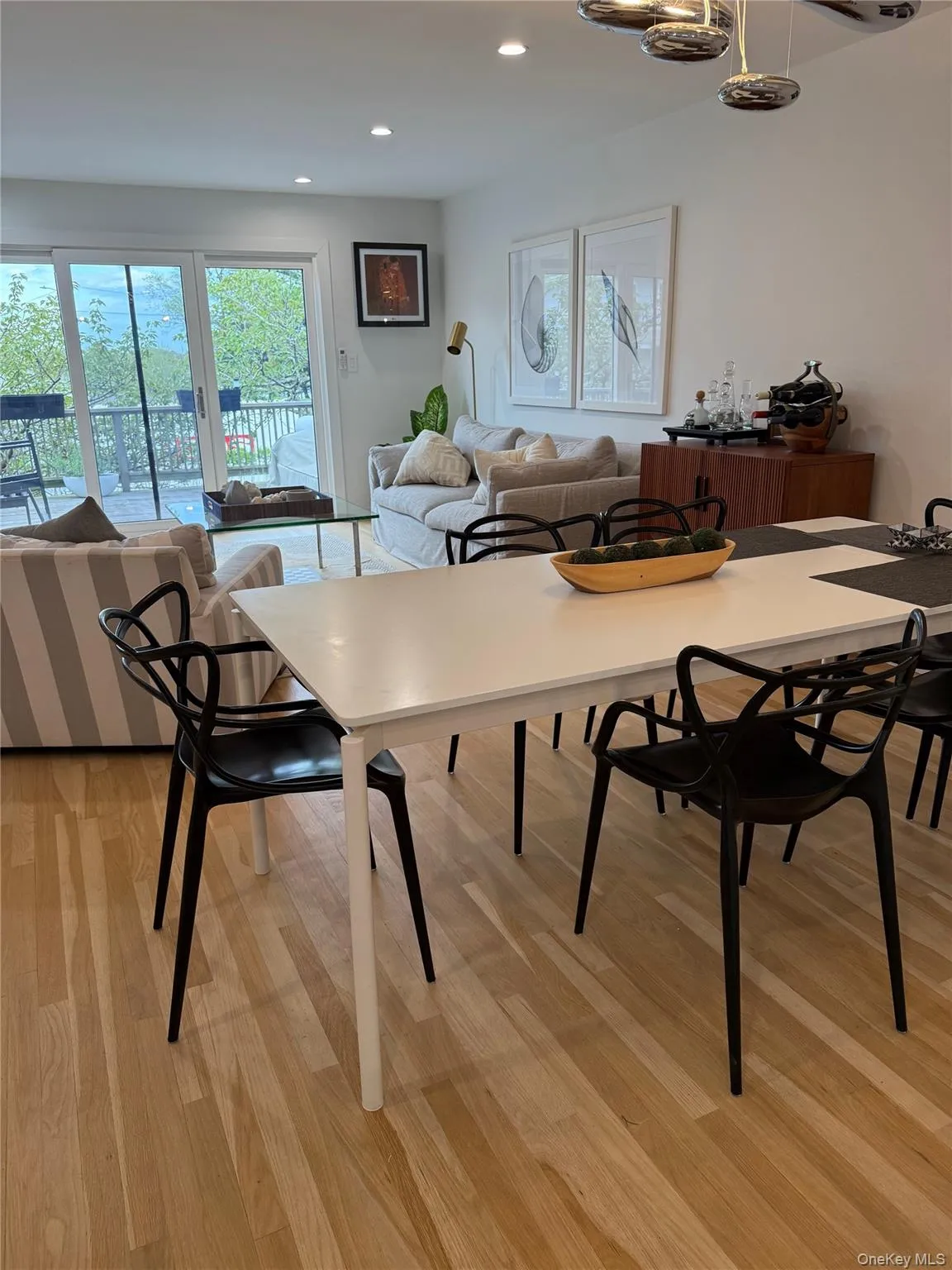 3041 Mitchell Road, Southampton, NY, 2 Bedrooms Bedrooms, 7 Rooms Rooms,3 BathroomsBathrooms,Residential Lease,Idx,Mitchell,0,955120 3041 Mitchell Road, Southampton, NY, 2 Bedrooms Bedrooms, 7 Rooms Rooms,3 BathroomsBathrooms,Residential Lease,Idx,Mitchell,0,955120