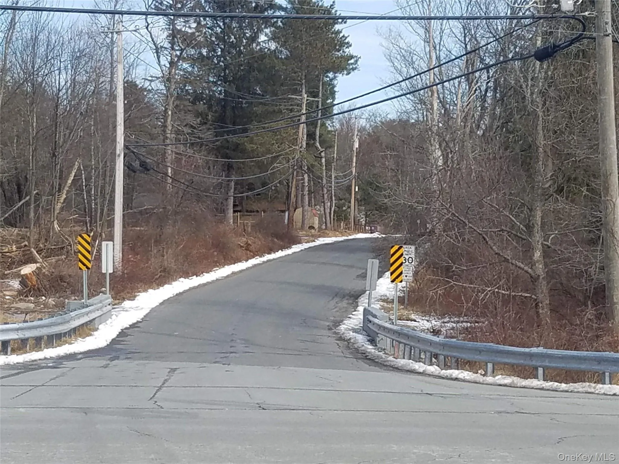 Lanahan Rd intersection with Anawana Lake Rd Lanahan Rd intersection with Anawana Lake Rd