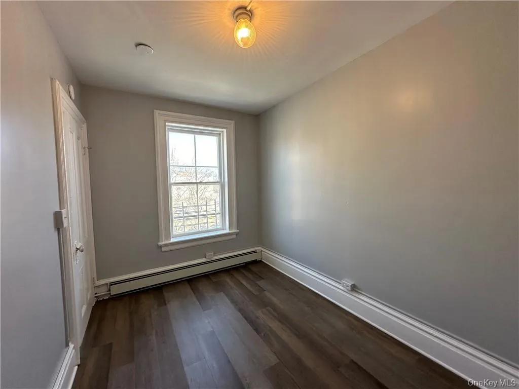 89 Broadway, Newburgh (city), NY, 2 Bedrooms Bedrooms, 5 Rooms Rooms,1 BathroomBathrooms,Residential Lease,For Rent,Broadway,0,955139 89 Broadway, Newburgh (city), NY, 2 Bedrooms Bedrooms, 5 Rooms Rooms,1 BathroomBathrooms,Residential Lease,For Rent,Broadway,0,955139