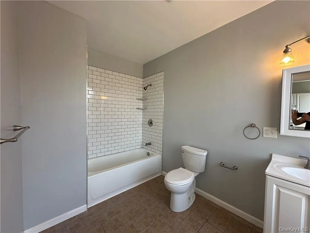 89 Broadway, Newburgh (city), NY, 2 Bedrooms Bedrooms, 5 Rooms Rooms,1 BathroomBathrooms,Residential Lease,For Rent,Broadway,0,955139 89 Broadway, Newburgh (city), NY, 2 Bedrooms Bedrooms, 5 Rooms Rooms,1 BathroomBathrooms,Residential Lease,For Rent,Broadway,0,955139