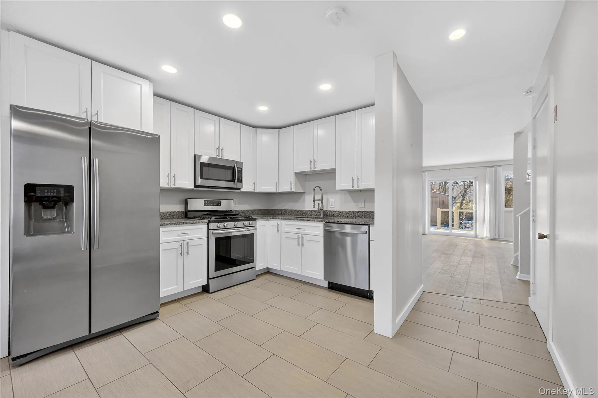 175 Sterling Place, Lloyd, NY, 3 Bedrooms Bedrooms, 7 Rooms Rooms,1 BathroomBathrooms,Residential Lease,Idx,Sterling,0,955154 175 Sterling Place, Lloyd, NY, 3 Bedrooms Bedrooms, 7 Rooms Rooms,1 BathroomBathrooms,Residential Lease,Idx,Sterling,0,955154