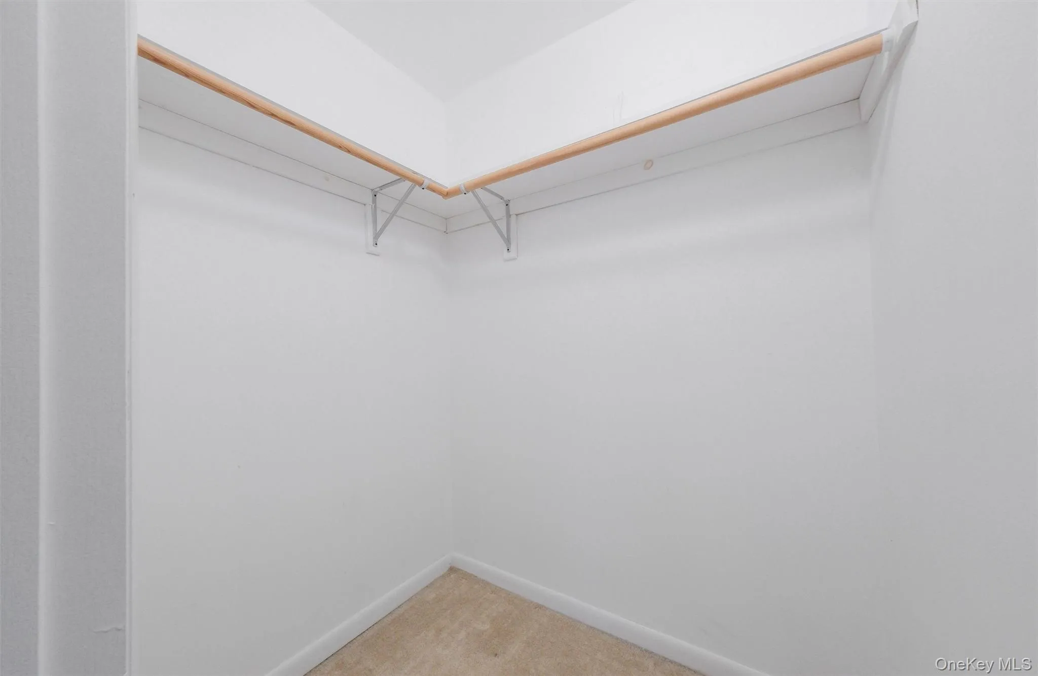 175 Sterling Place, Lloyd, NY, 3 Bedrooms Bedrooms, 7 Rooms Rooms,1 BathroomBathrooms,Residential Lease,Idx,Sterling,0,955154 175 Sterling Place, Lloyd, NY, 3 Bedrooms Bedrooms, 7 Rooms Rooms,1 BathroomBathrooms,Residential Lease,Idx,Sterling,0,955154