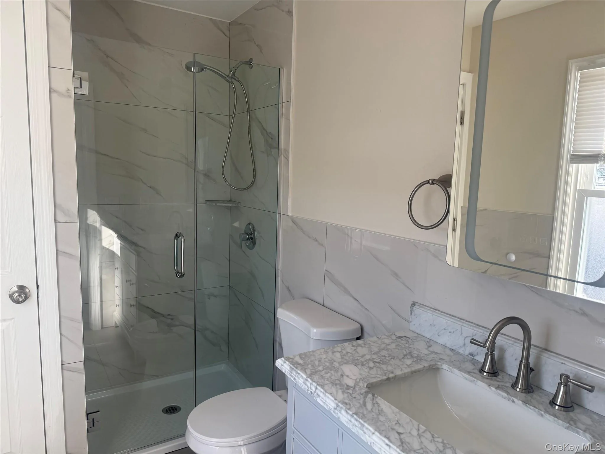 261 Wilson Avenue, North Hempstead, NY, 3 Bedrooms Bedrooms, 5 Rooms Rooms,1 BathroomBathrooms,Residential Lease,For Rent,Wilson,0,955163 261 Wilson Avenue, North Hempstead, NY, 3 Bedrooms Bedrooms, 5 Rooms Rooms,1 BathroomBathrooms,Residential Lease,For Rent,Wilson,0,955163