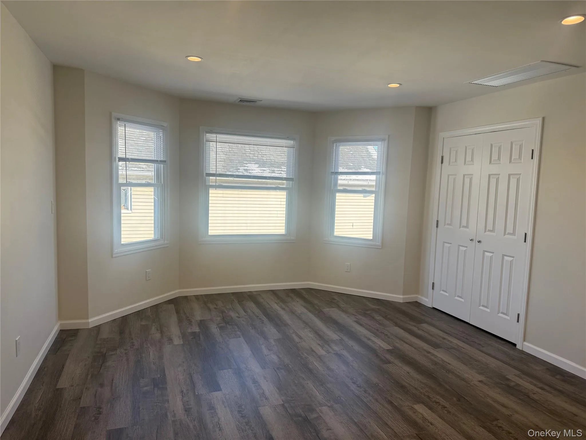 261 Wilson Avenue, North Hempstead, NY, 2 Bedrooms Bedrooms, 4 Rooms Rooms,2 BathroomsBathrooms,Residential Lease,For Rent,Wilson,0,955164 261 Wilson Avenue, North Hempstead, NY, 2 Bedrooms Bedrooms, 4 Rooms Rooms,2 BathroomsBathrooms,Residential Lease,For Rent,Wilson,0,955164