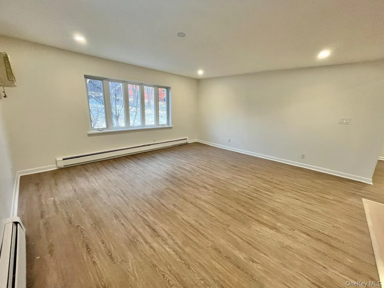 103 Bennett Avenue, Yonkers, NY, 3 Bedrooms Bedrooms, 4 Rooms Rooms,2 BathroomsBathrooms,Residential Lease,Idx,Bennett,0,955173 103 Bennett Avenue, Yonkers, NY, 3 Bedrooms Bedrooms, 4 Rooms Rooms,2 BathroomsBathrooms,Residential Lease,Idx,Bennett,0,955173