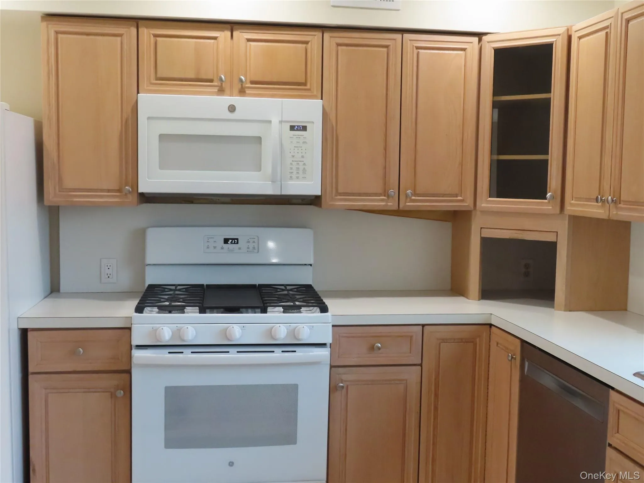 458 Mariners Way, Babylon, NY, 2 Bedrooms Bedrooms, 4 Rooms Rooms,1 BathroomBathrooms,Residential Lease,For Rent,Mariners,0,955201 458 Mariners Way, Babylon, NY, 2 Bedrooms Bedrooms, 4 Rooms Rooms,1 BathroomBathrooms,Residential Lease,For Rent,Mariners,0,955201