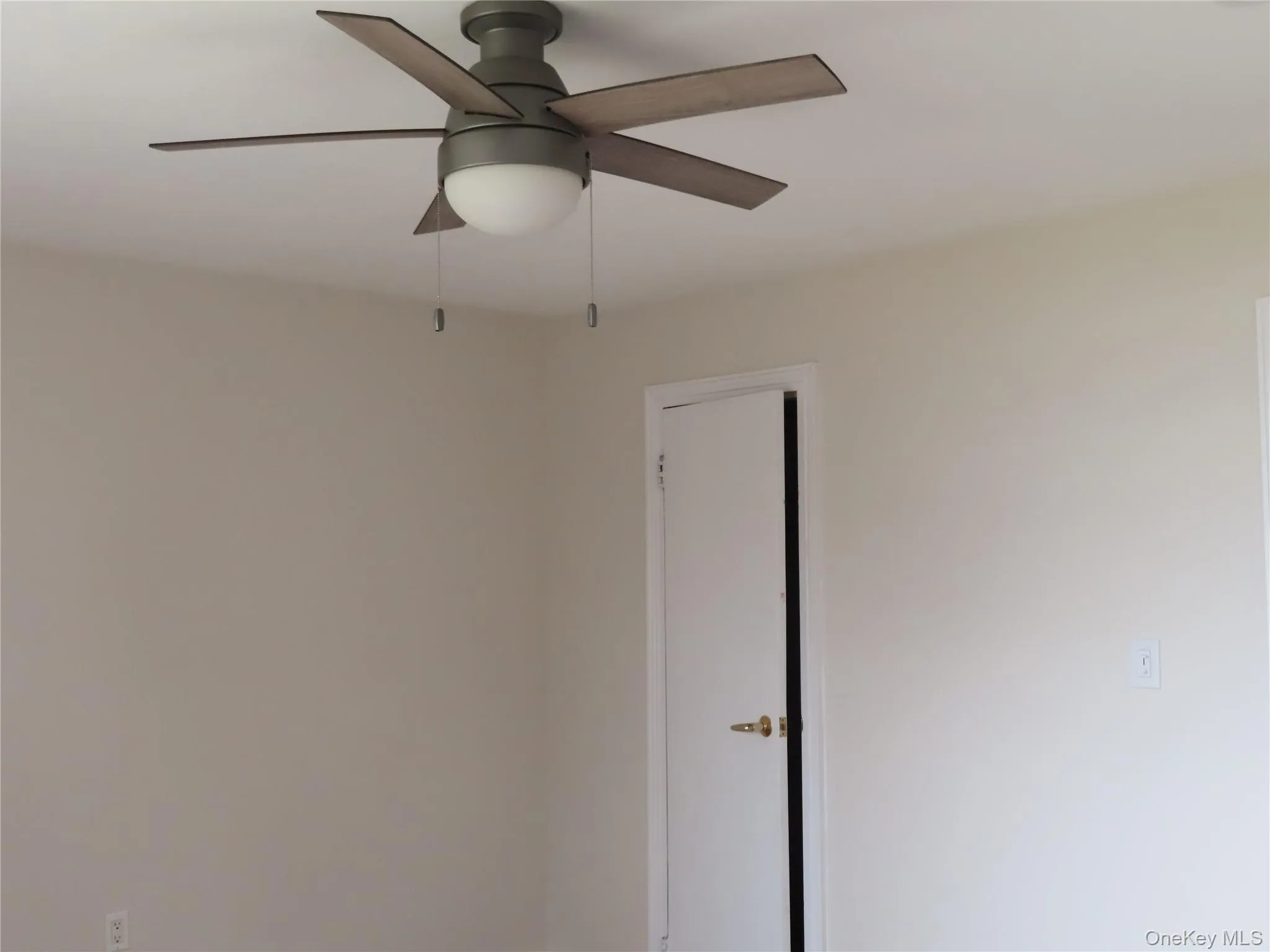 458 Mariners Way, Babylon, NY, 2 Bedrooms Bedrooms, 4 Rooms Rooms,1 BathroomBathrooms,Residential Lease,For Rent,Mariners,0,955201 458 Mariners Way, Babylon, NY, 2 Bedrooms Bedrooms, 4 Rooms Rooms,1 BathroomBathrooms,Residential Lease,For Rent,Mariners,0,955201