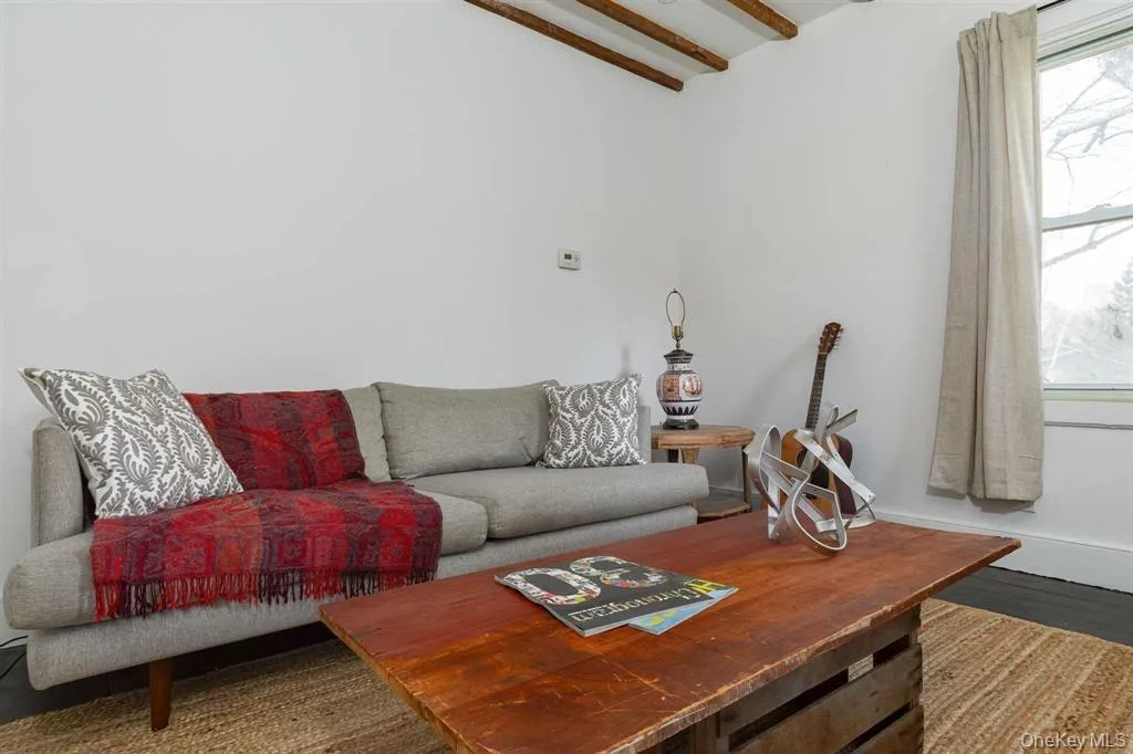 460 Lasher Road, Clermont, NY, 2 Bedrooms Bedrooms, 7 Rooms Rooms,1 BathroomBathrooms,Residential Lease,Idx,Lasher,0,955206 460 Lasher Road, Clermont, NY, 2 Bedrooms Bedrooms, 7 Rooms Rooms,1 BathroomBathrooms,Residential Lease,Idx,Lasher,0,955206