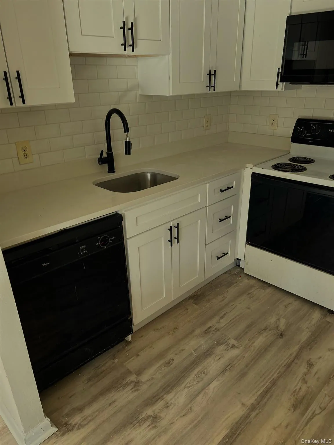 4 Scarborough Lane, Wappinger, NY, 1 Bedroom Bedrooms, 5 Rooms Rooms,1 BathroomBathrooms,Residential,For Rent,Scarborough,0,955221 4 Scarborough Lane, Wappinger, NY, 1 Bedroom Bedrooms, 5 Rooms Rooms,1 BathroomBathrooms,Residential,For Rent,Scarborough,0,955221