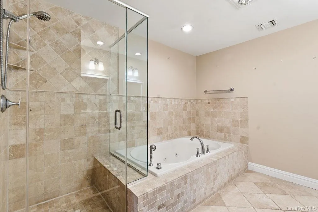 305 Glenwood Drive, Ossining, NY, 4 Bedrooms Bedrooms, 7 Rooms Rooms,3 BathroomsBathrooms,Residential Lease,For Rent,Glenwood,0,955226 305 Glenwood Drive, Ossining, NY, 4 Bedrooms Bedrooms, 7 Rooms Rooms,3 BathroomsBathrooms,Residential Lease,For Rent,Glenwood,0,955226