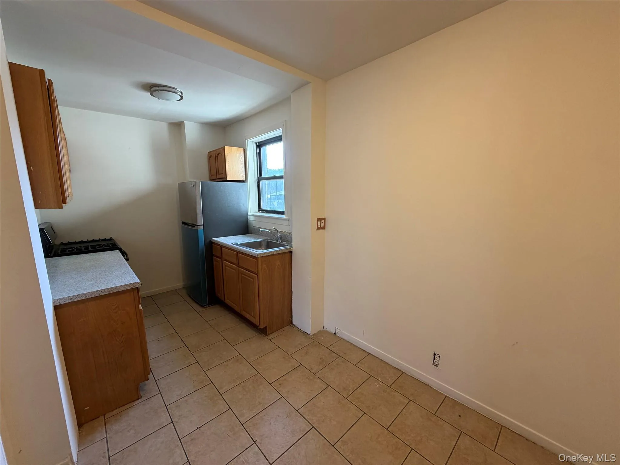 107 Tibbetts Road, Yonkers, NY, 1 Bedroom Bedrooms, 3 Rooms Rooms,1 BathroomBathrooms,Residential Lease,Idx,Tibbetts,0,955244 107 Tibbetts Road, Yonkers, NY, 1 Bedroom Bedrooms, 3 Rooms Rooms,1 BathroomBathrooms,Residential Lease,Idx,Tibbetts,0,955244