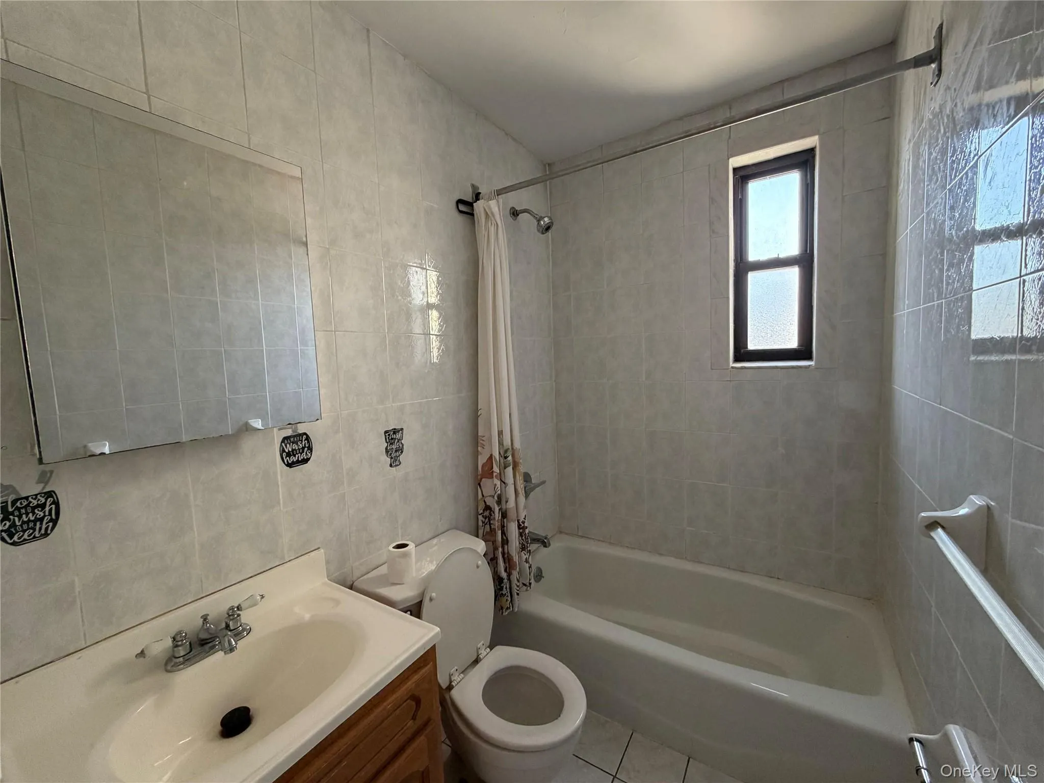 107 Tibbetts Road, Yonkers, NY, 1 Bedroom Bedrooms, 3 Rooms Rooms,1 BathroomBathrooms,Residential Lease,Idx,Tibbetts,0,955244 107 Tibbetts Road, Yonkers, NY, 1 Bedroom Bedrooms, 3 Rooms Rooms,1 BathroomBathrooms,Residential Lease,Idx,Tibbetts,0,955244
