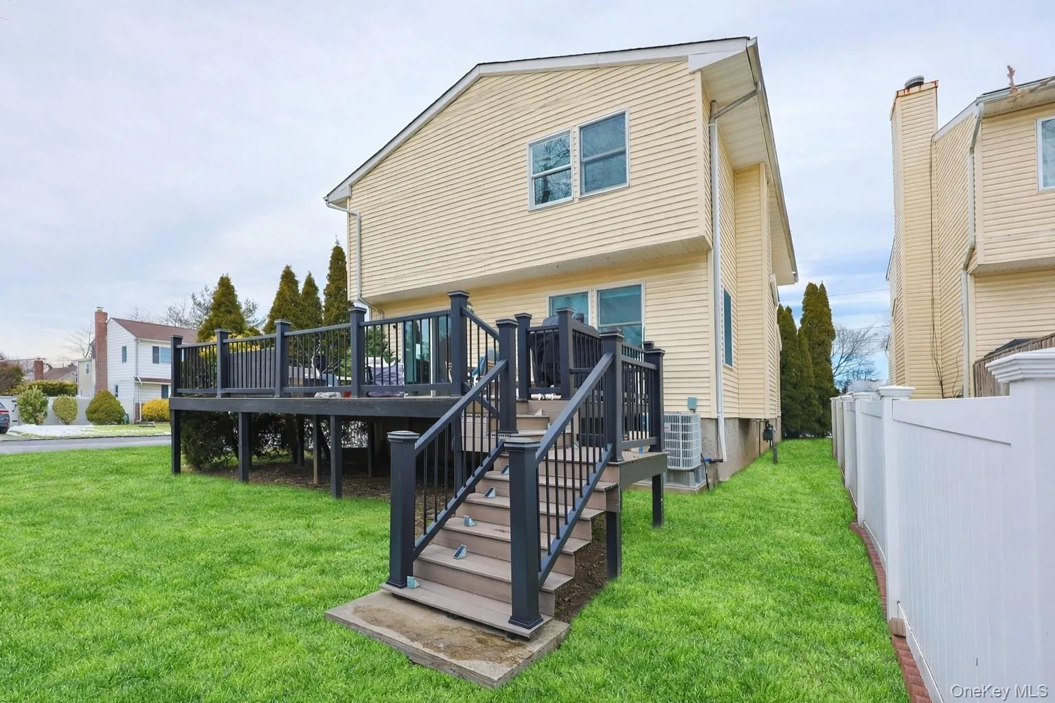 74 Bedford Avenue, North Hempstead, NY, 4 Bedrooms Bedrooms, 7 Rooms Rooms,2 BathroomsBathrooms,Residential,For Rent,Bedford,0,955253 74 Bedford Avenue, North Hempstead, NY, 4 Bedrooms Bedrooms, 7 Rooms Rooms,2 BathroomsBathrooms,Residential,For Rent,Bedford,0,955253