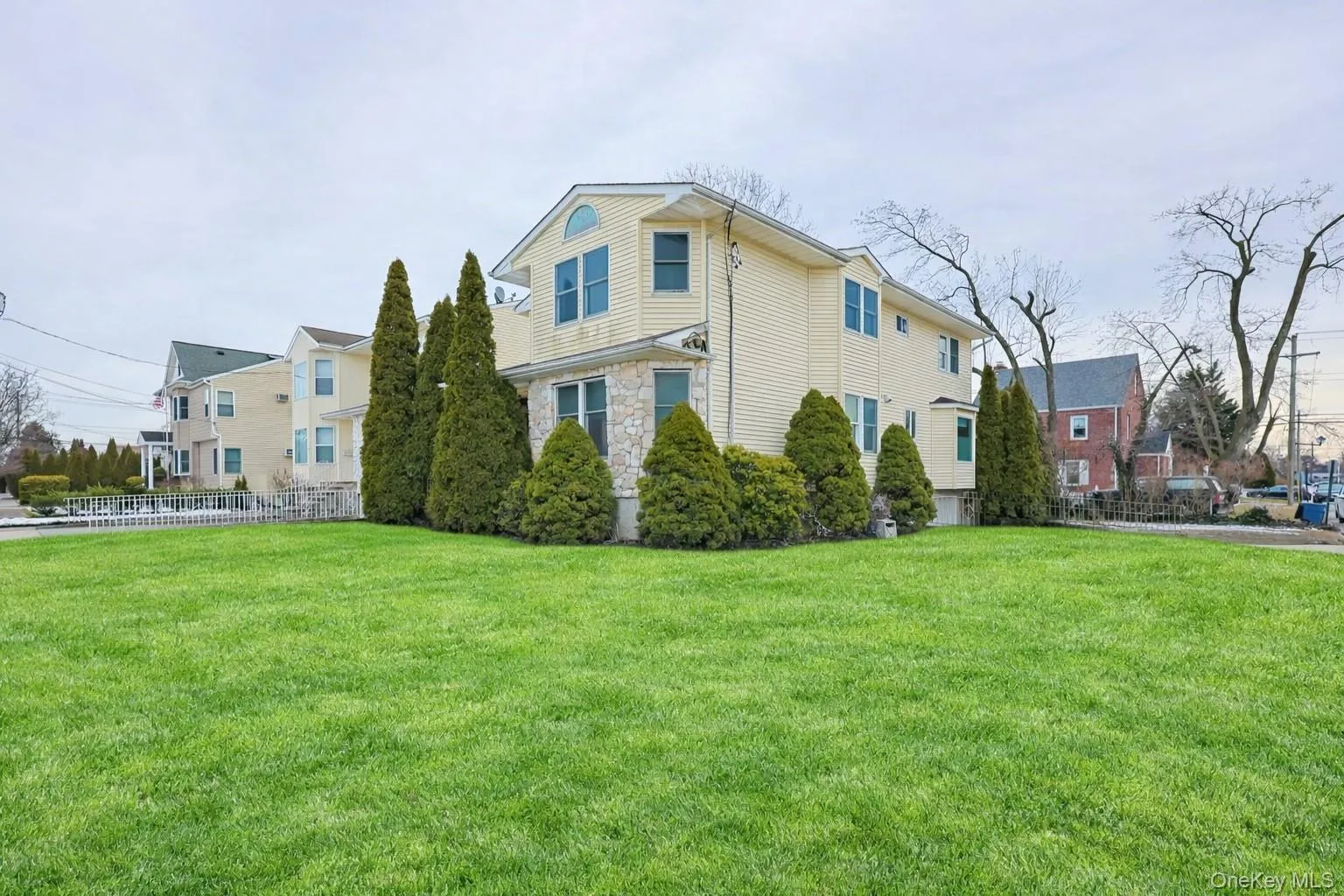 74 Bedford Avenue, North Hempstead, NY, 4 Bedrooms Bedrooms, 7 Rooms Rooms,2 BathroomsBathrooms,Residential,For Rent,Bedford,0,955253 74 Bedford Avenue, North Hempstead, NY, 4 Bedrooms Bedrooms, 7 Rooms Rooms,2 BathroomsBathrooms,Residential,For Rent,Bedford,0,955253