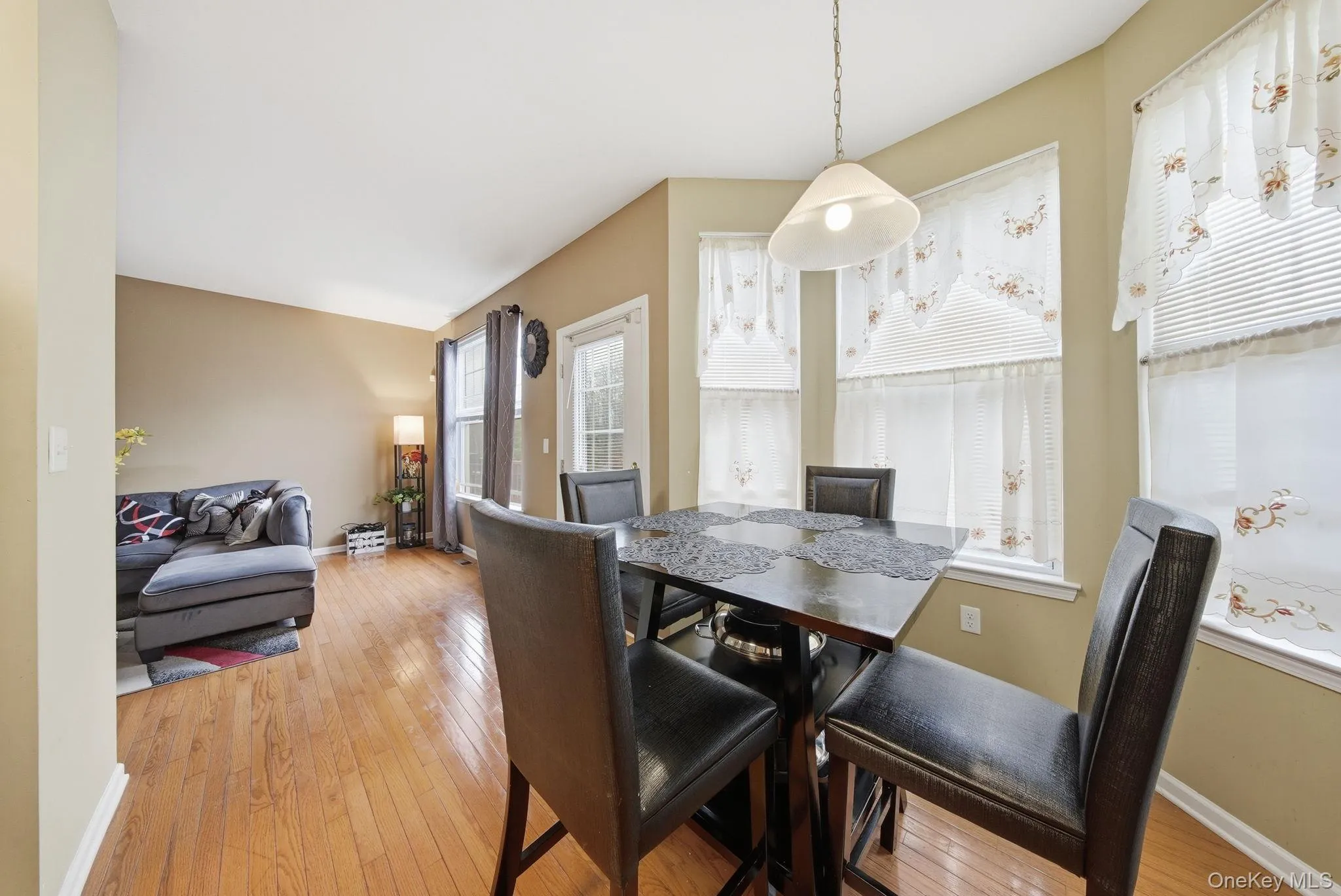 59 Woodside Knolls Drive, Middletown, NY, 3 Bedrooms Bedrooms, 7 Rooms Rooms,2 BathroomsBathrooms,Residential,For Rent,Woodside Knolls,0,955278 59 Woodside Knolls Drive, Middletown, NY, 3 Bedrooms Bedrooms, 7 Rooms Rooms,2 BathroomsBathrooms,Residential,For Rent,Woodside Knolls,0,955278