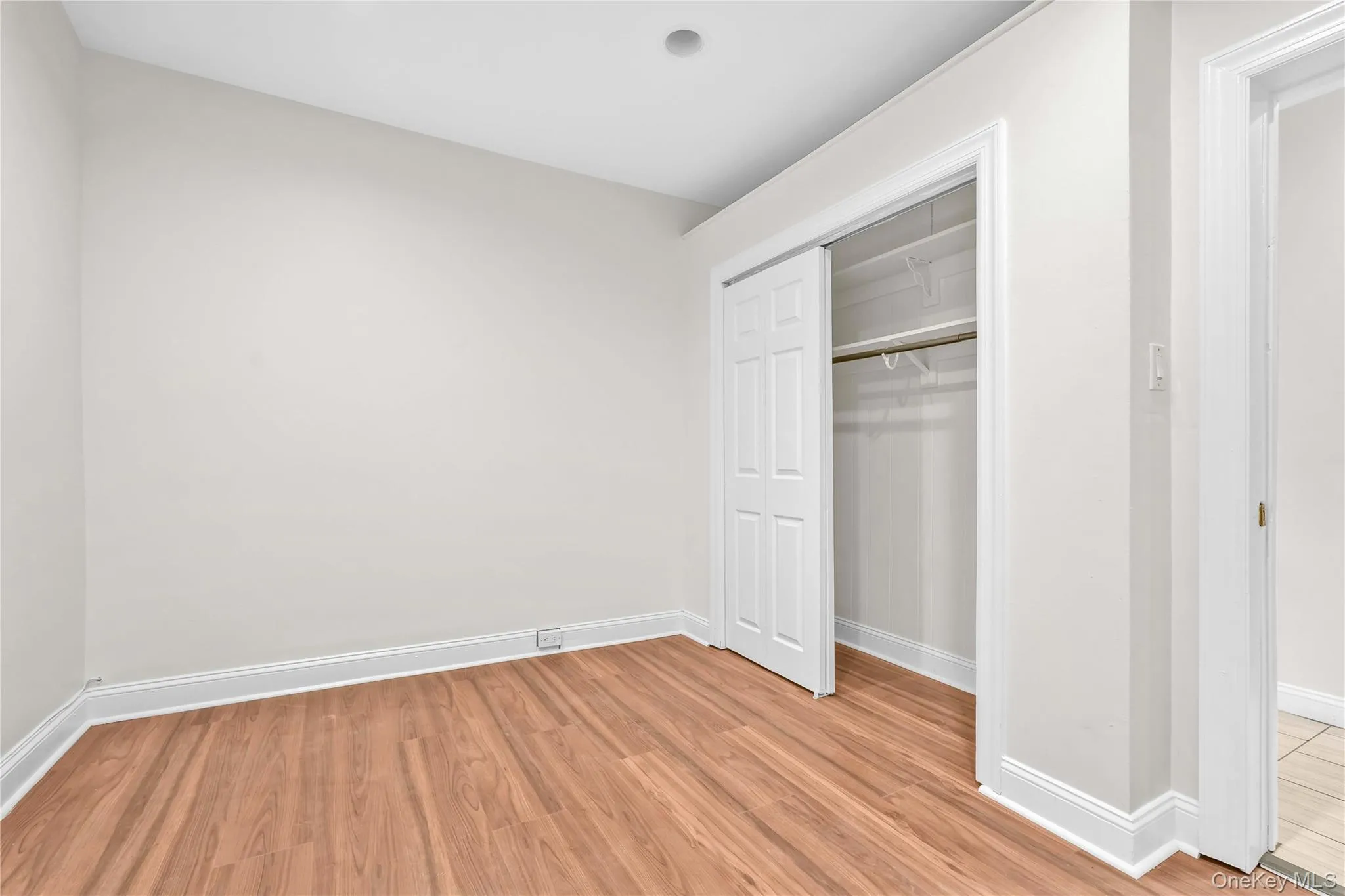 123-16 Hillside Avenue, New York, NY, 3 Bedrooms Bedrooms, 5 Rooms Rooms,1 BathroomBathrooms,Residential Lease,Idx,Hillside,0,955287 123-16 Hillside Avenue, New York, NY, 3 Bedrooms Bedrooms, 5 Rooms Rooms,1 BathroomBathrooms,Residential Lease,Idx,Hillside,0,955287