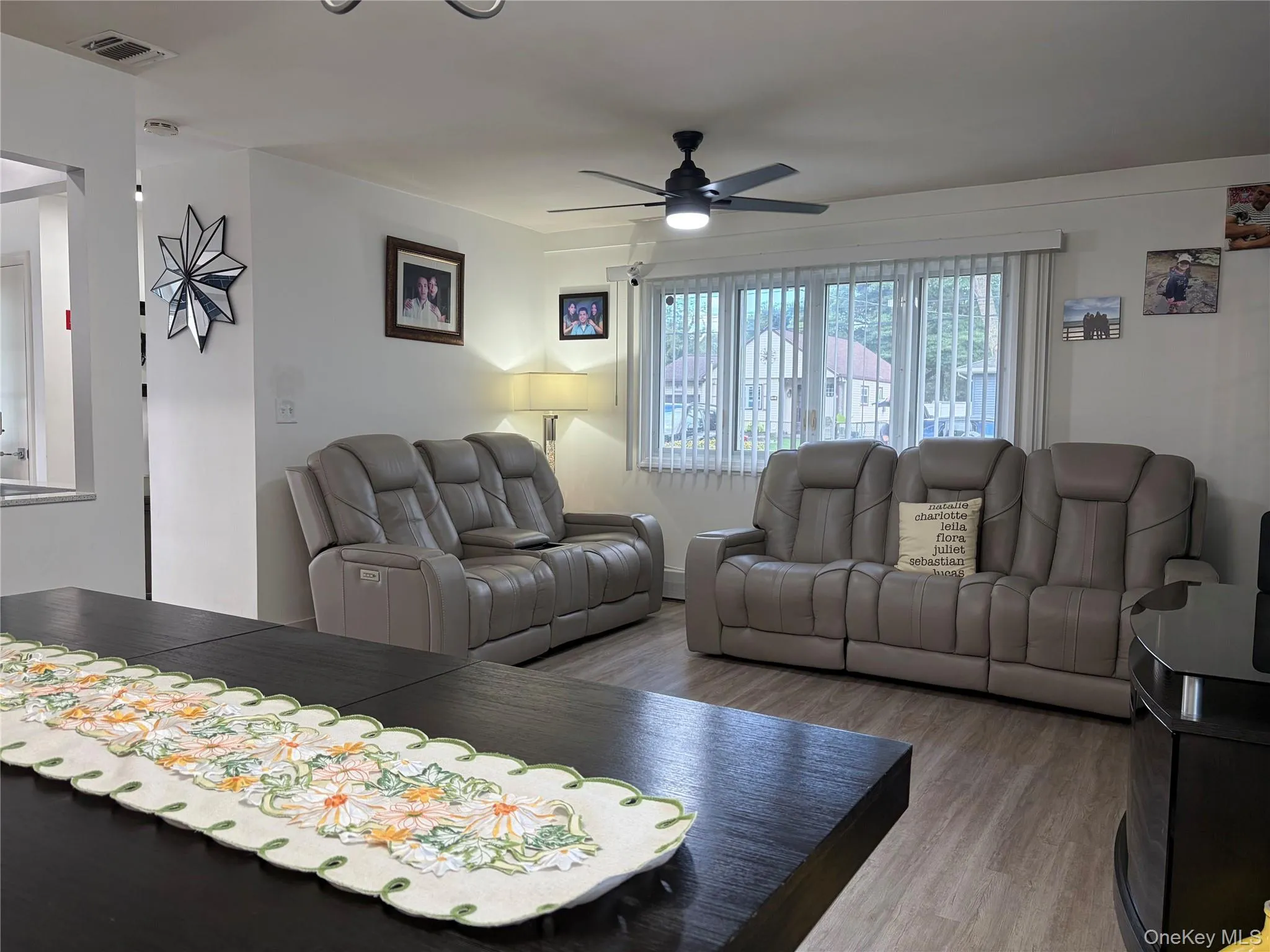 31 Brushwood Drive, Brookhaven, NY, 3 Bedrooms Bedrooms, 6 Rooms Rooms,2 BathroomsBathrooms,Residential,For Rent,Brushwood,0,955296 31 Brushwood Drive, Brookhaven, NY, 3 Bedrooms Bedrooms, 6 Rooms Rooms,2 BathroomsBathrooms,Residential,For Rent,Brushwood,0,955296