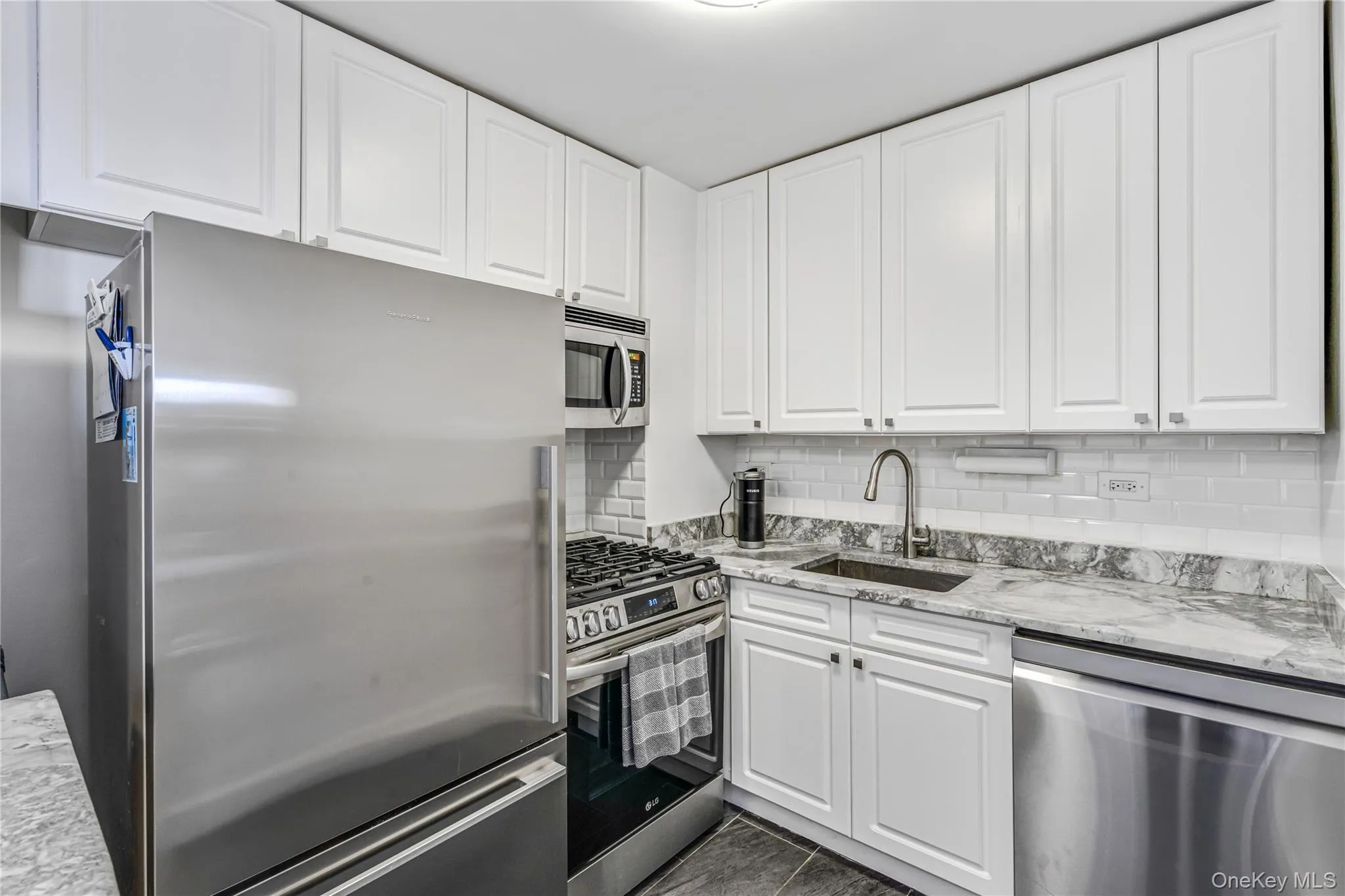 18-15 215th Street, New York, NY, 1 Bedroom Bedrooms, 4 Rooms Rooms,1 BathroomBathrooms,Residential,For Rent,215th,0,955304 18-15 215th Street, New York, NY, 1 Bedroom Bedrooms, 4 Rooms Rooms,1 BathroomBathrooms,Residential,For Rent,215th,0,955304