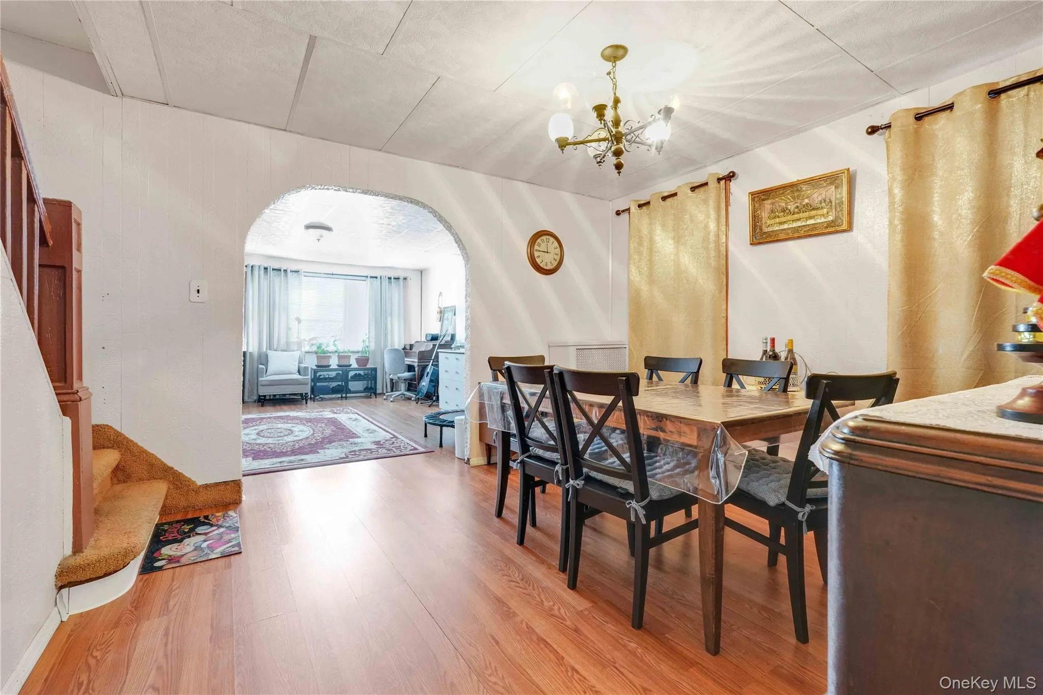 8060 162nd Street, New York, NY, 4 Bedrooms Bedrooms, 7 Rooms Rooms,2 BathroomsBathrooms,Residential,For Rent,162nd,0,955322 8060 162nd Street, New York, NY, 4 Bedrooms Bedrooms, 7 Rooms Rooms,2 BathroomsBathrooms,Residential,For Rent,162nd,0,955322