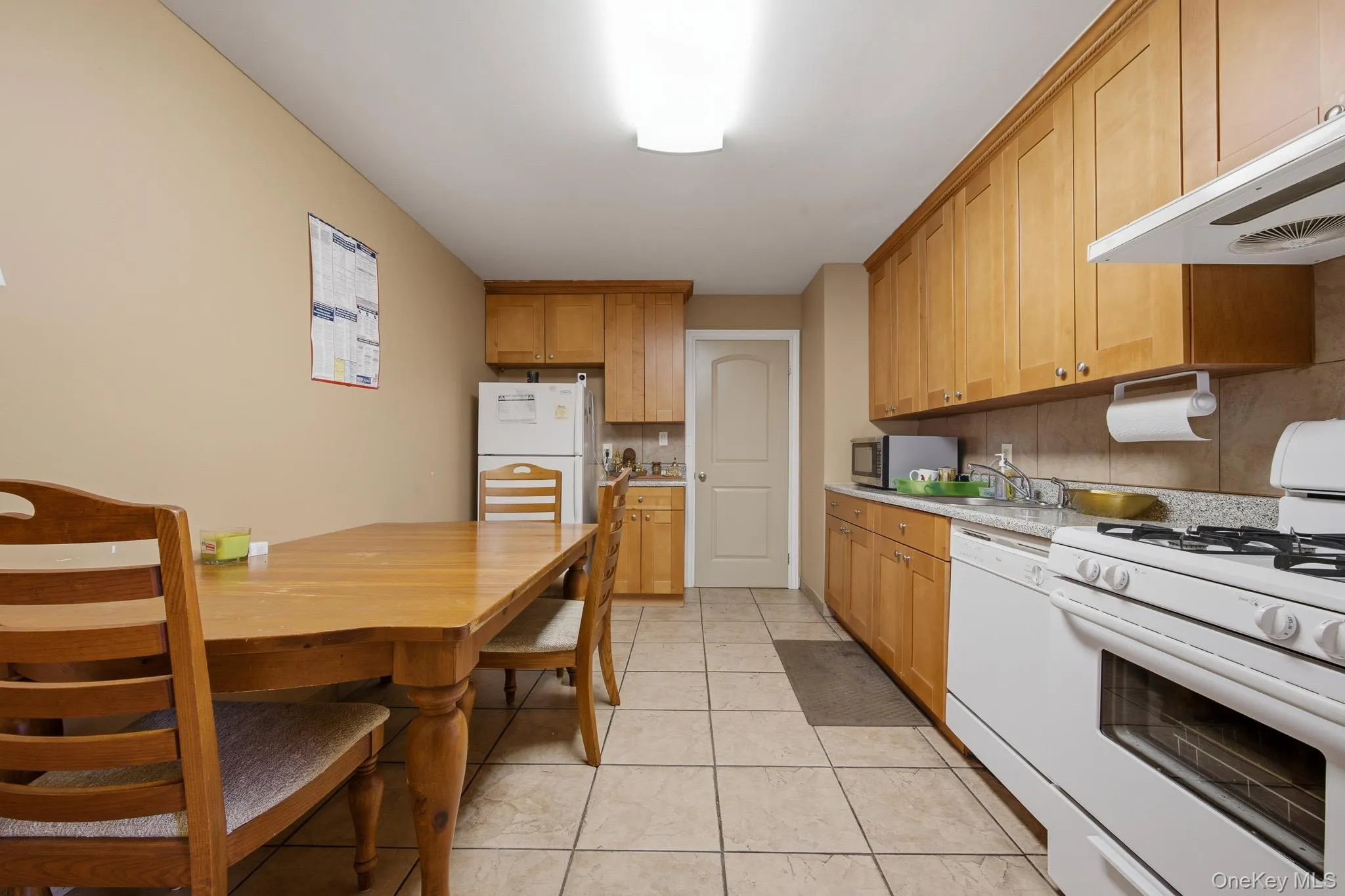 1 Arrowood Lane Lane, Huntington, NY, 5 Bedrooms Bedrooms, 11 Rooms Rooms,1 BathroomBathrooms,Residential,For Rent,Arrowood Lane,0,955356 1 Arrowood Lane Lane, Huntington, NY, 5 Bedrooms Bedrooms, 11 Rooms Rooms,1 BathroomBathrooms,Residential,For Rent,Arrowood Lane,0,955356