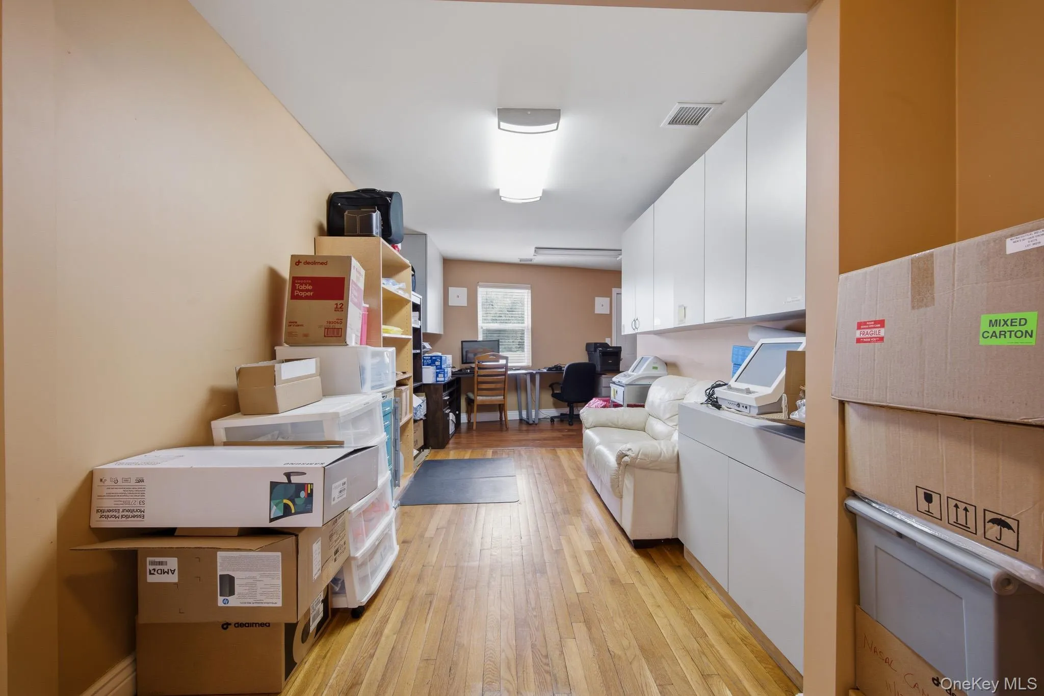 1 Arrowood Lane Lane, Huntington, NY, 5 Bedrooms Bedrooms, 11 Rooms Rooms,1 BathroomBathrooms,Residential,For Rent,Arrowood Lane,0,955356 1 Arrowood Lane Lane, Huntington, NY, 5 Bedrooms Bedrooms, 11 Rooms Rooms,1 BathroomBathrooms,Residential,For Rent,Arrowood Lane,0,955356